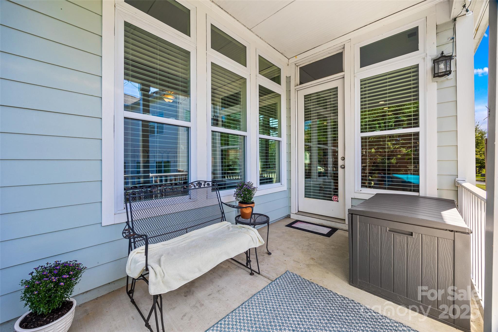 5212 Meadowcroft Way