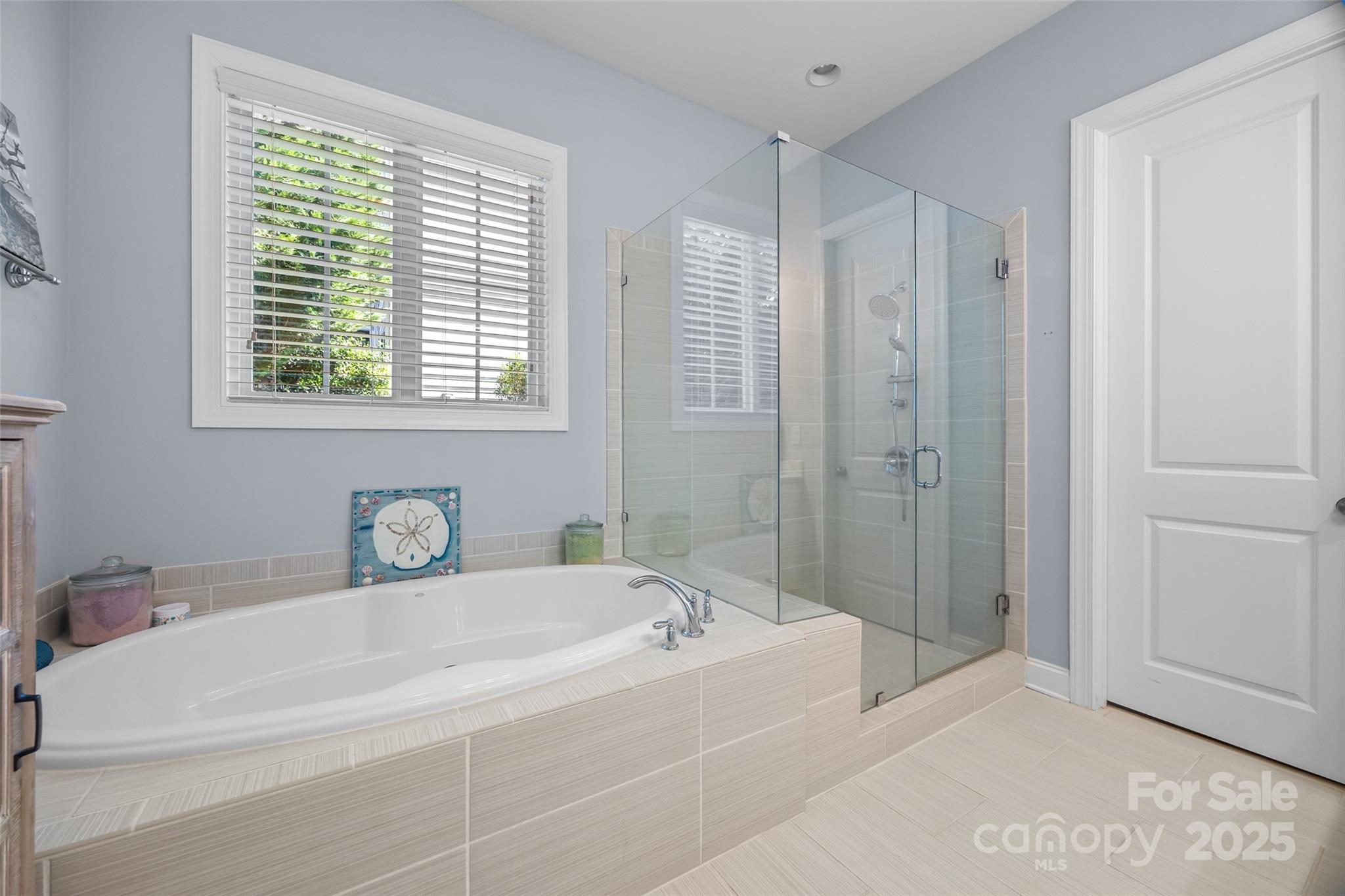 5212 Meadowcroft Way