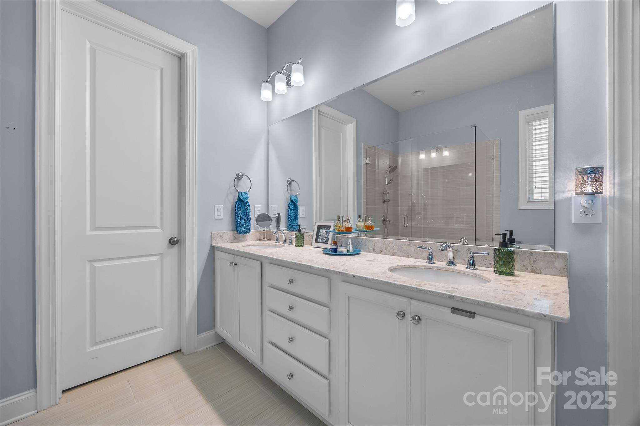 5212 Meadowcroft Way