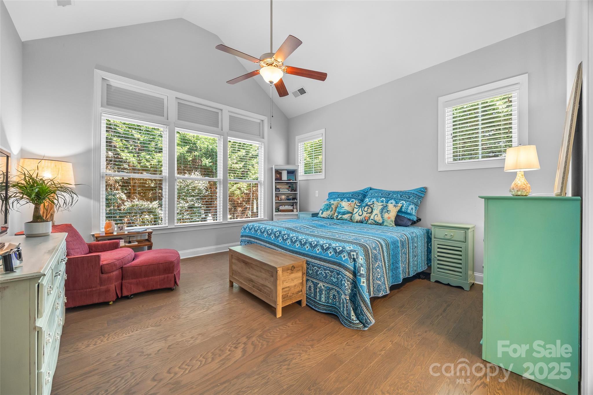 5212 Meadowcroft Way