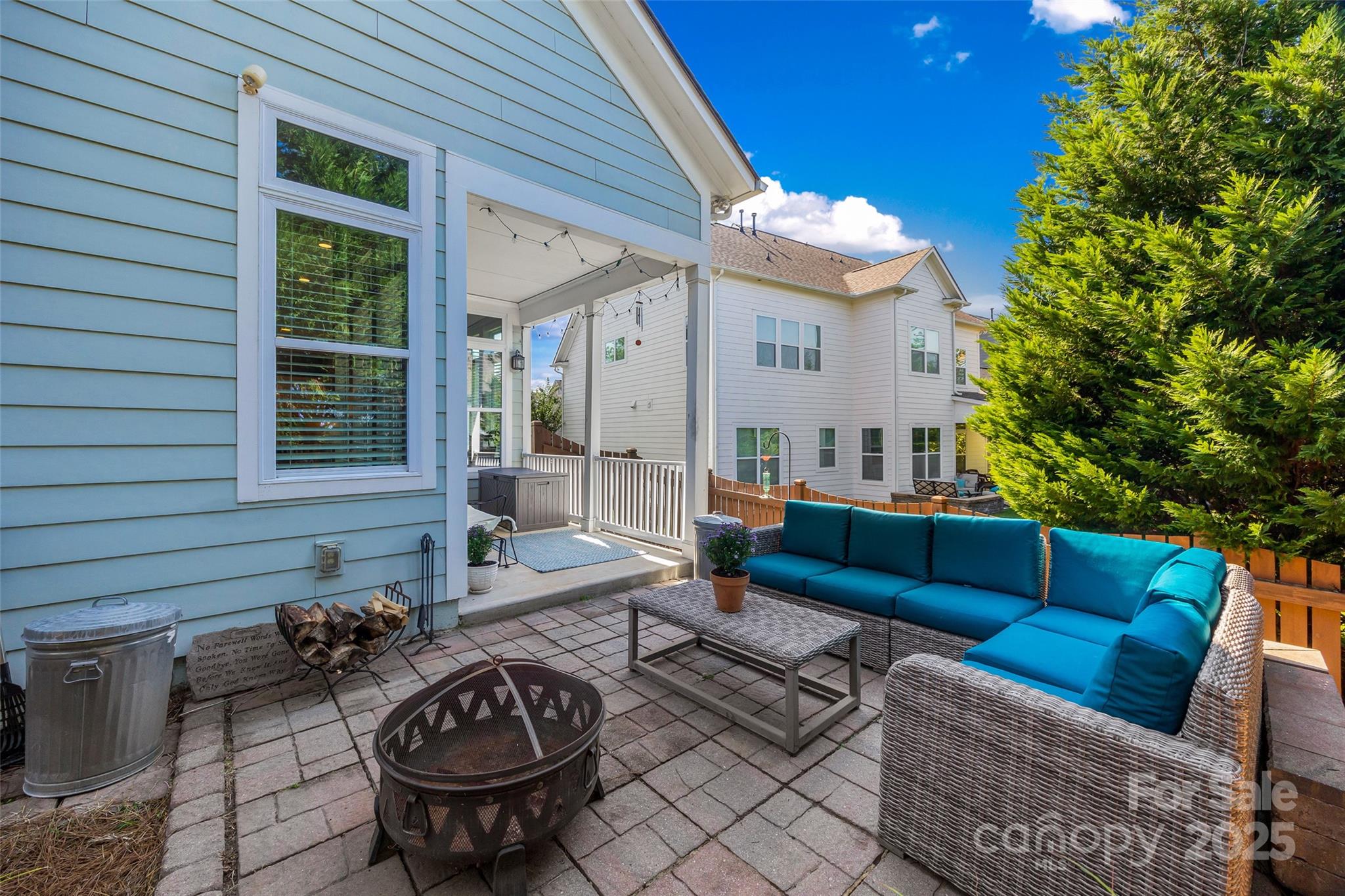 5212 Meadowcroft Way