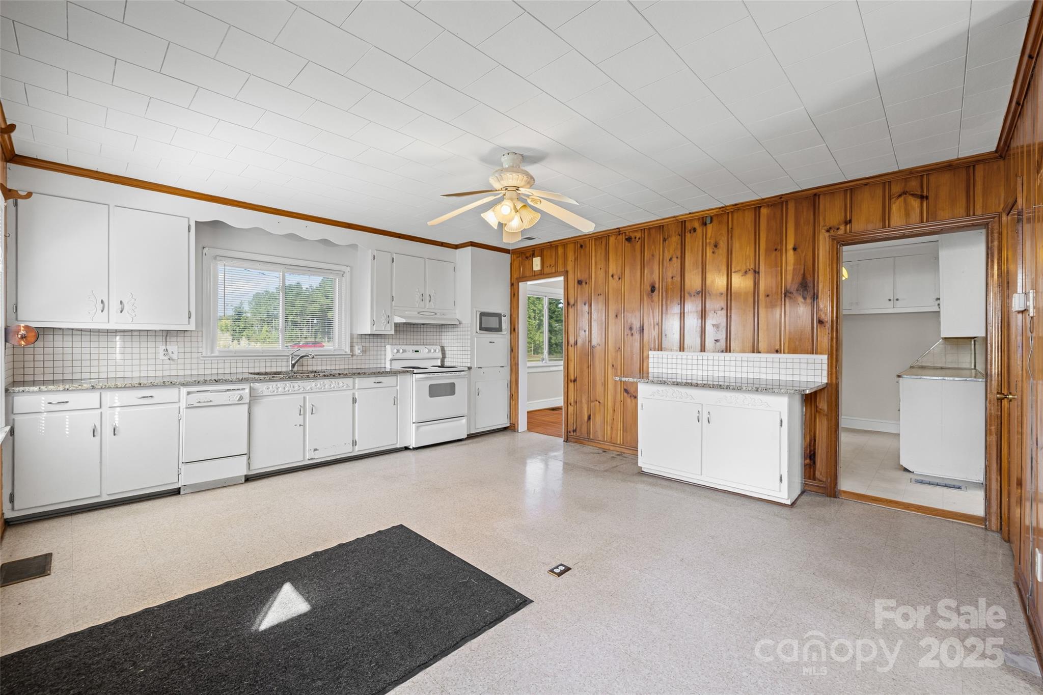 15615 Smith Boyd Road