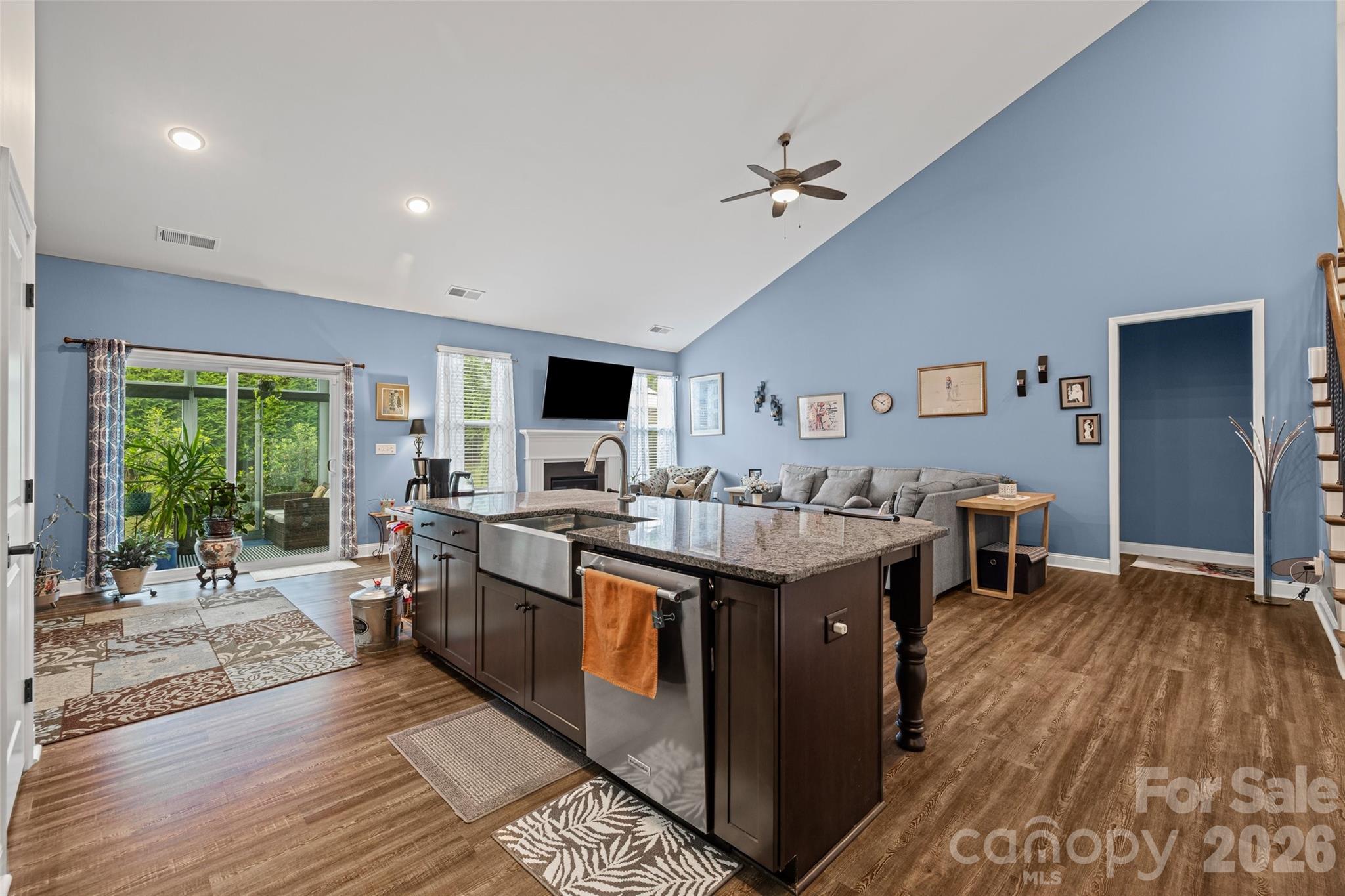 1321 Fishing Creek Road Unit: 205