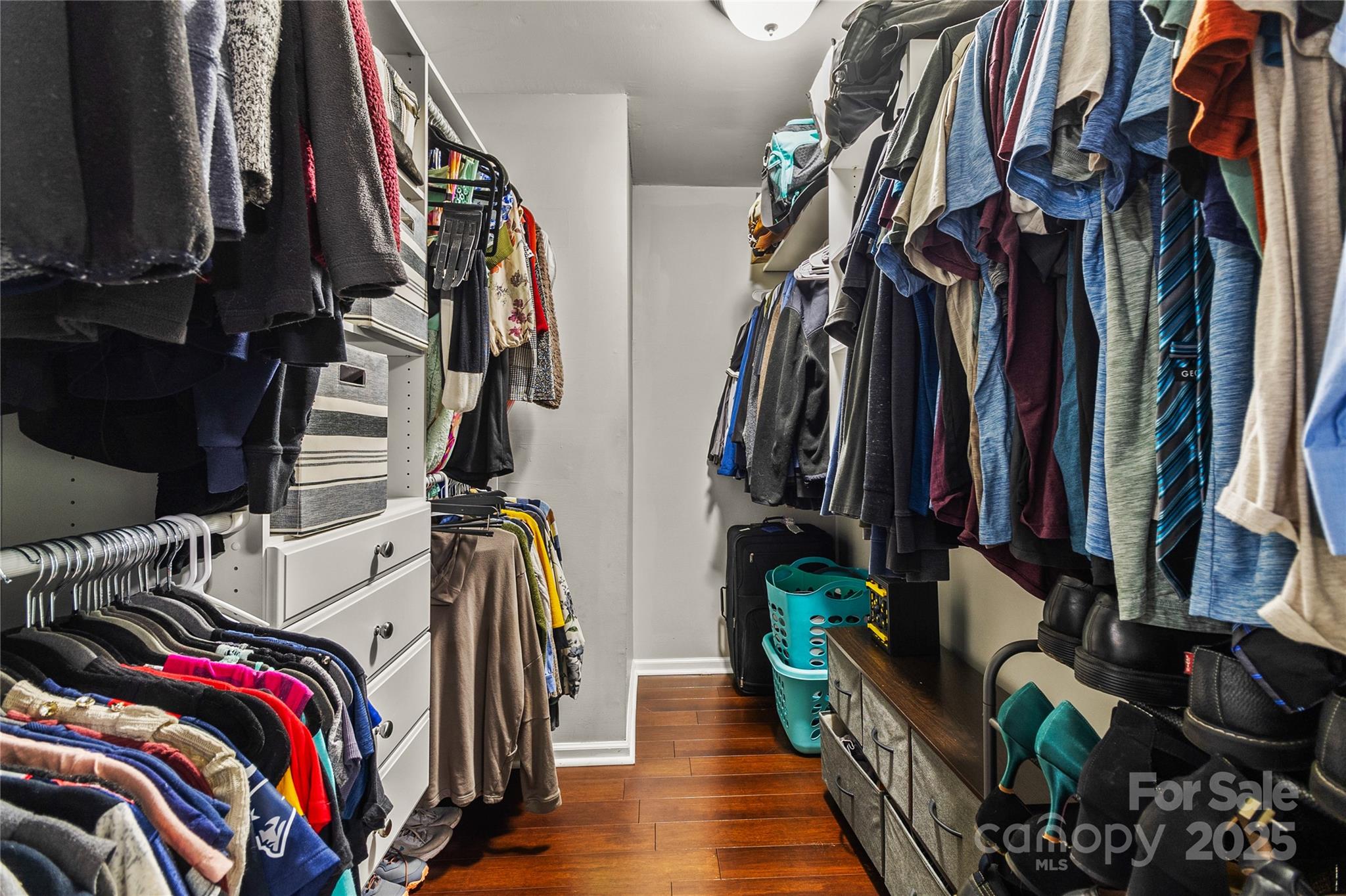 2409 Woodleigh Drive