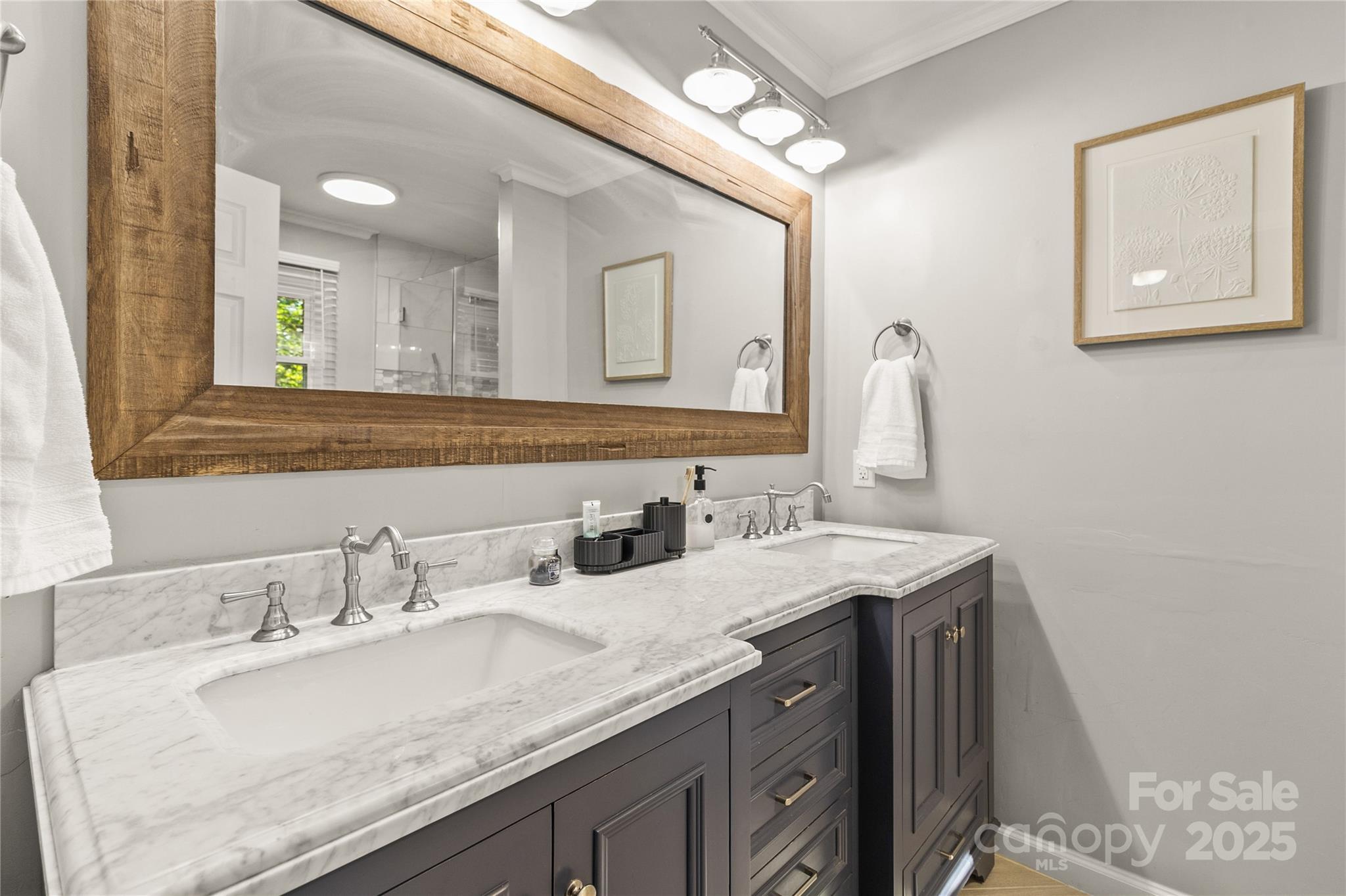 2409 Woodleigh Drive