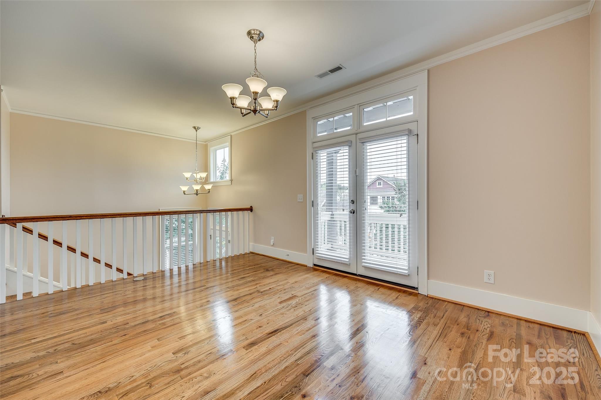 799 Herrons Ferry Road