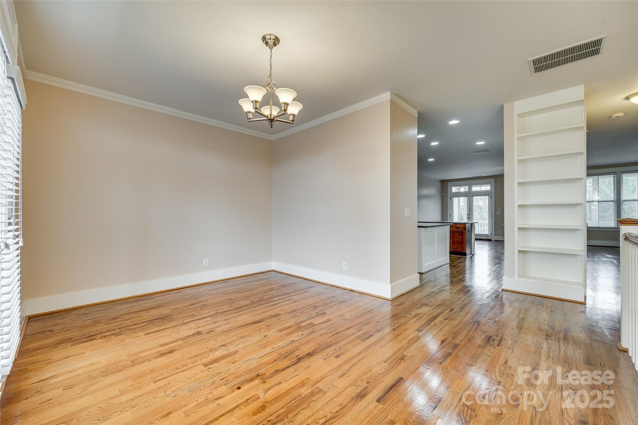 799 Herrons Ferry Road
