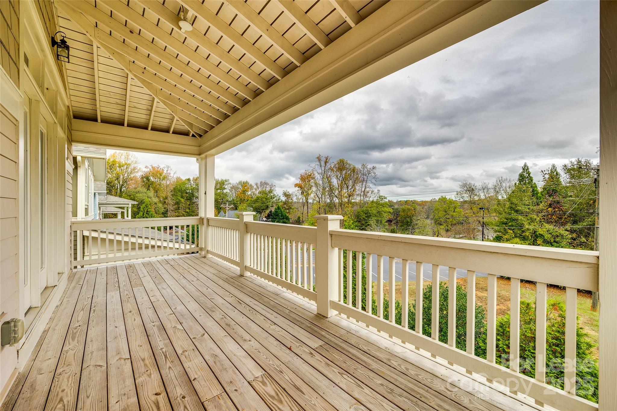 799 Herrons Ferry Road