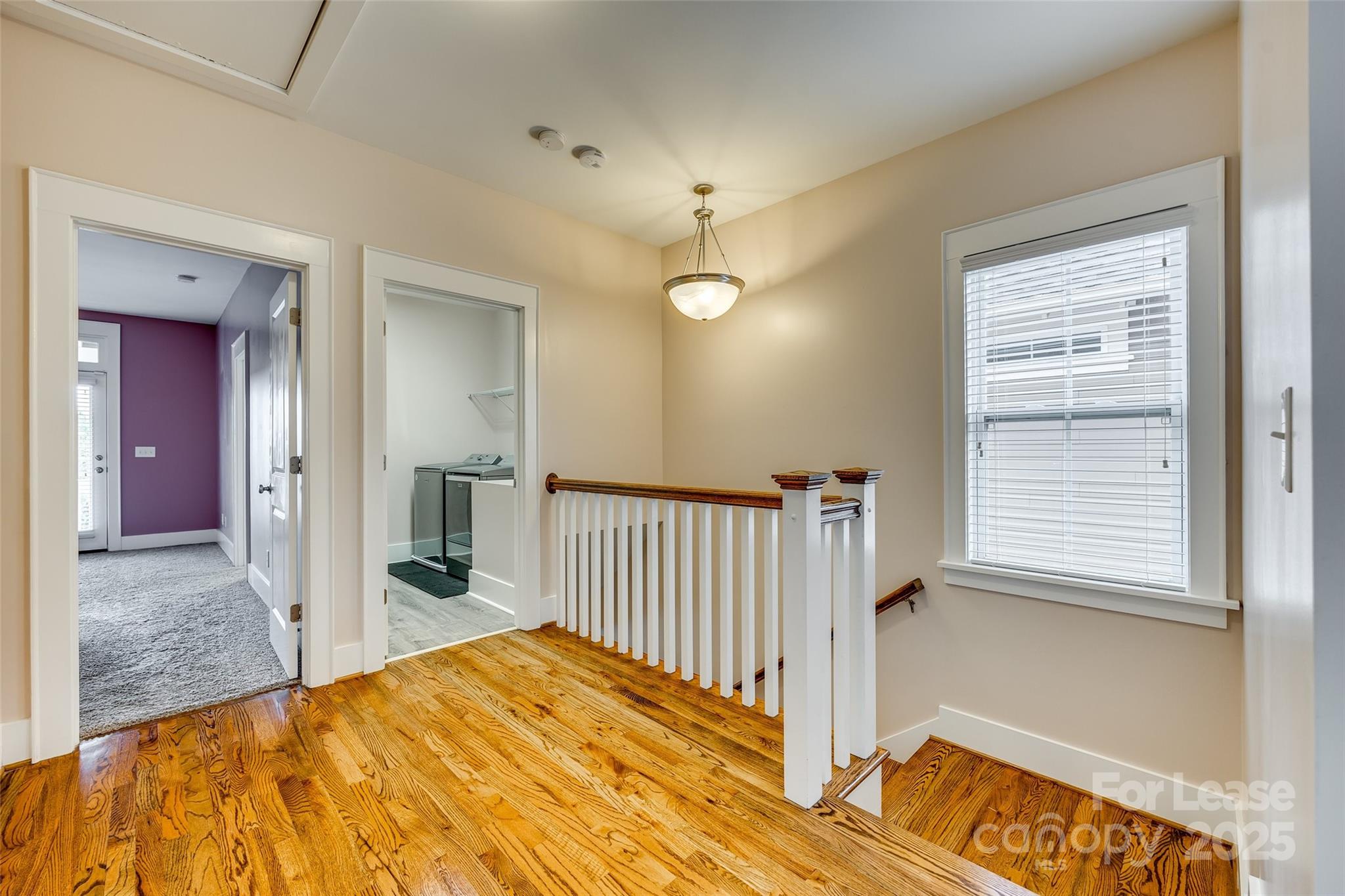 799 Herrons Ferry Road