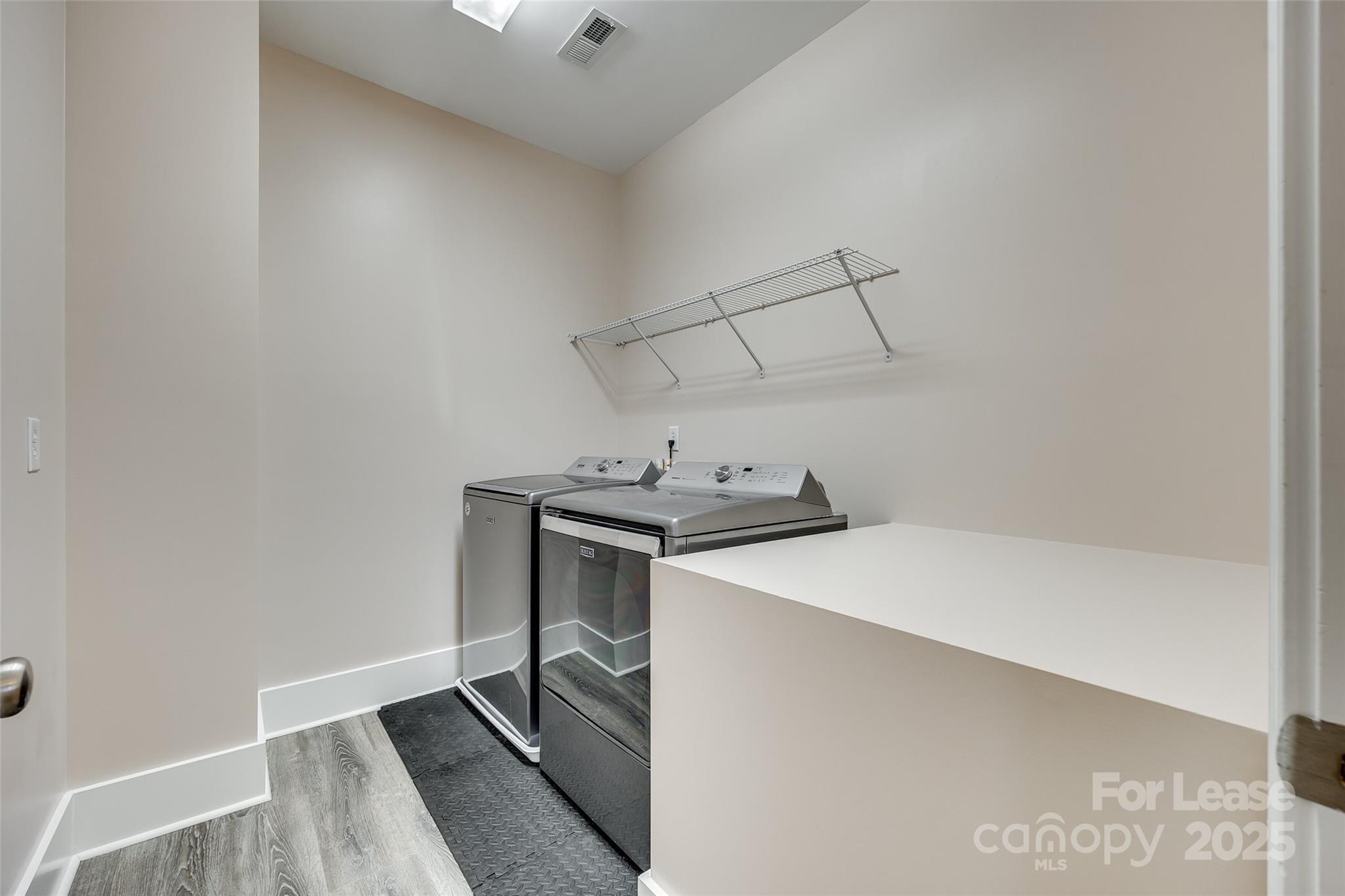 799 Herrons Ferry Road