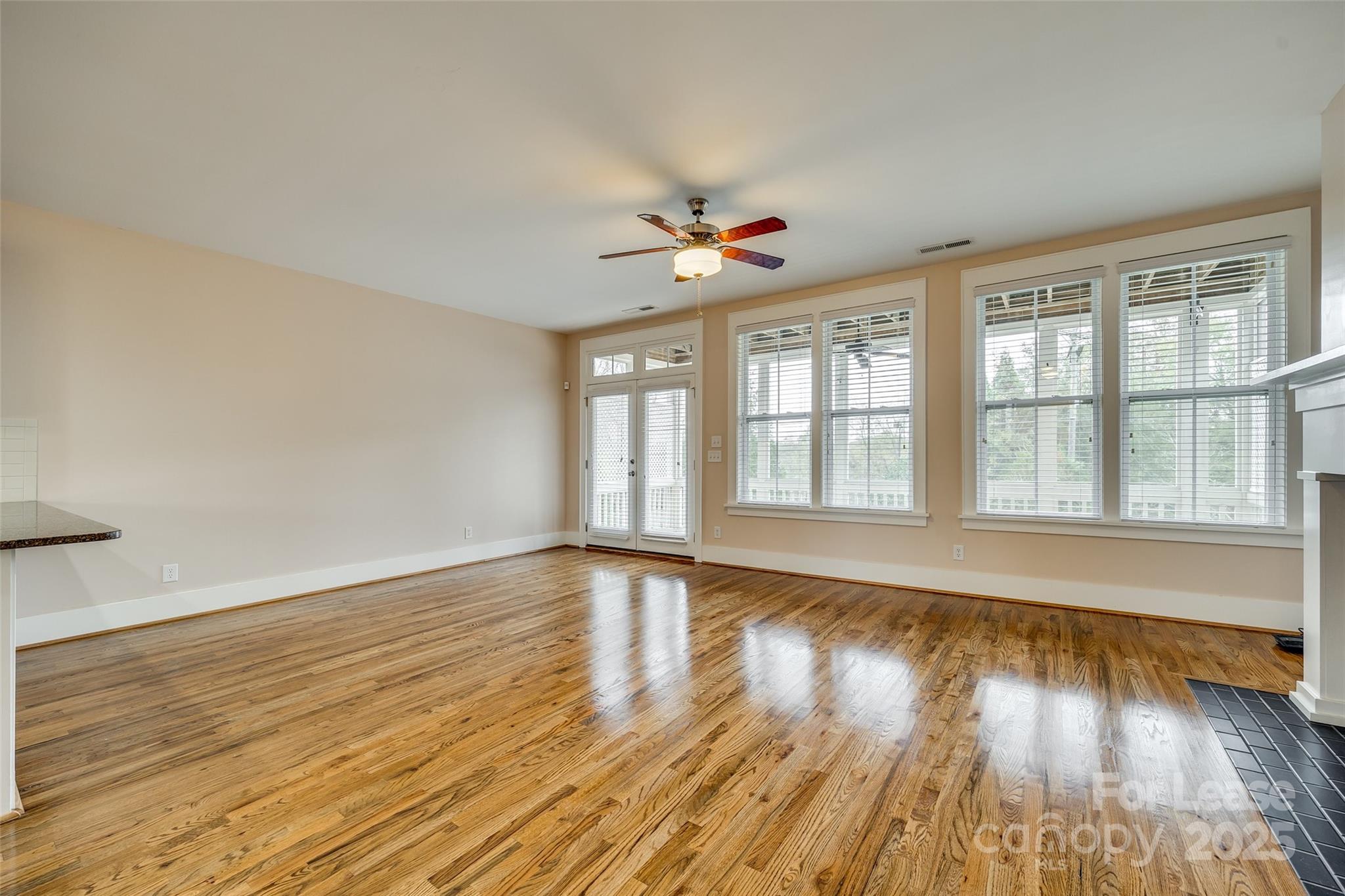 799 Herrons Ferry Road
