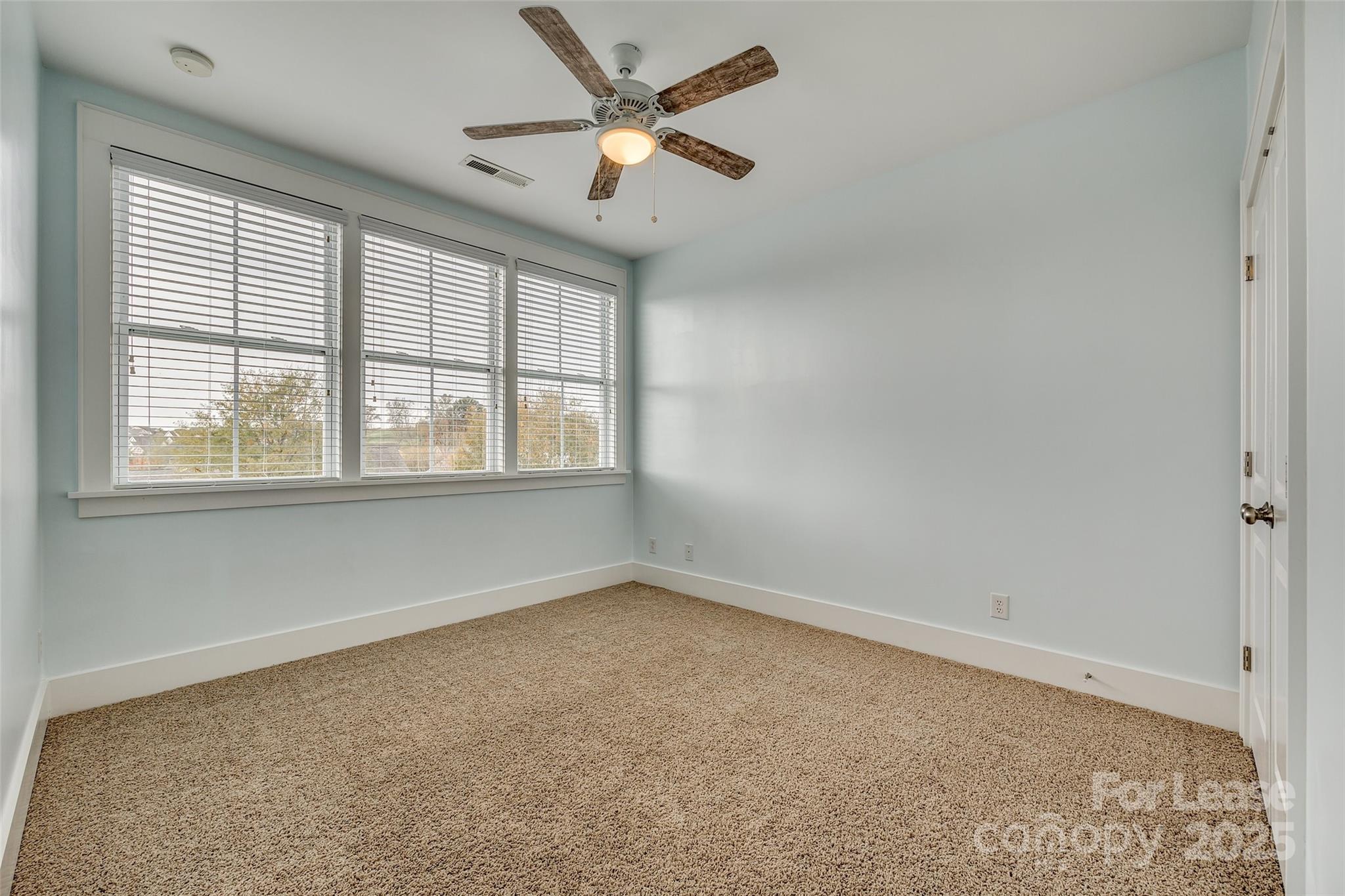 799 Herrons Ferry Road