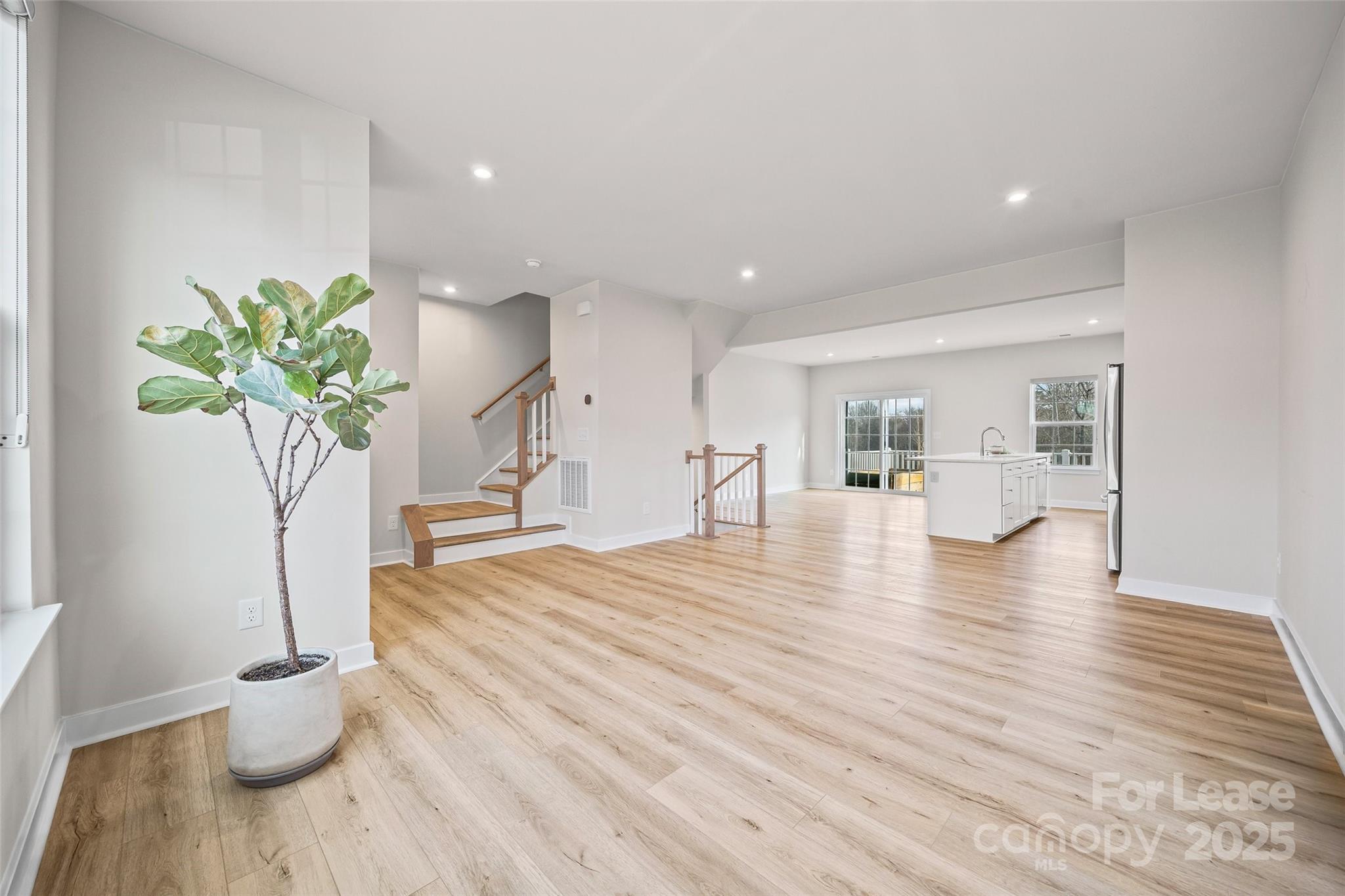 332 Cramerton Mills Parkway