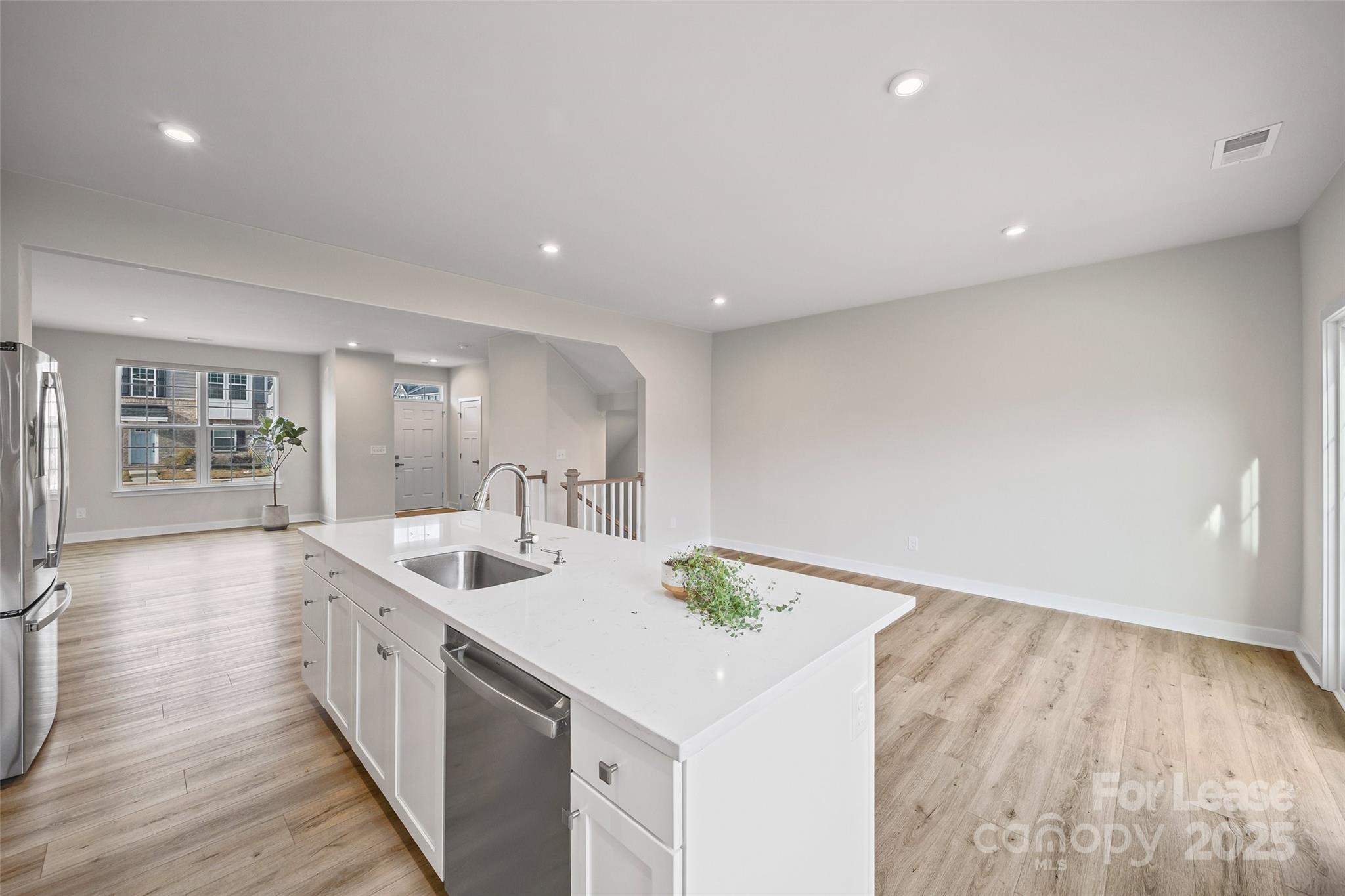 332 Cramerton Mills Parkway