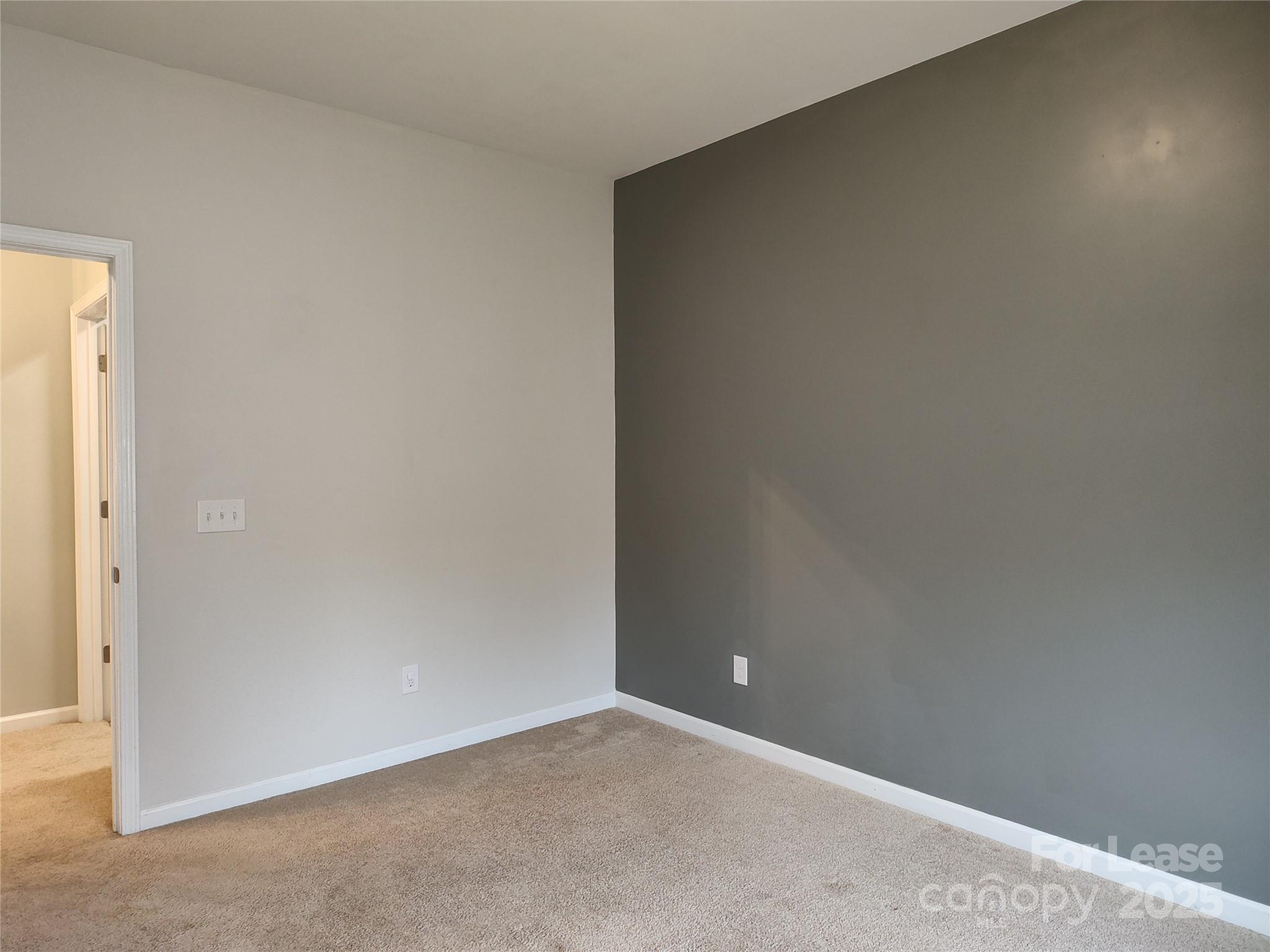 13415 Hunting Birds Lane