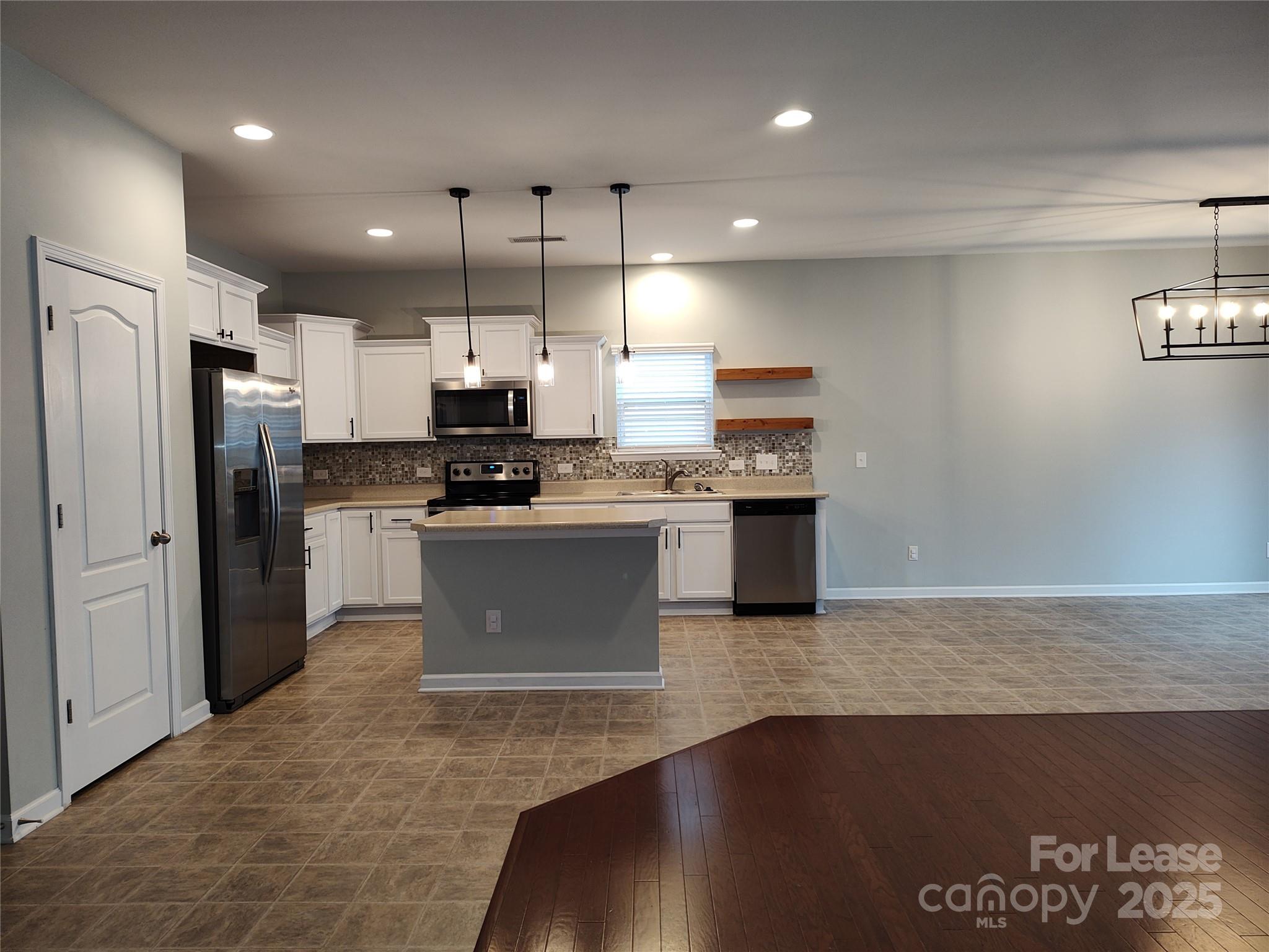 13415 Hunting Birds Lane