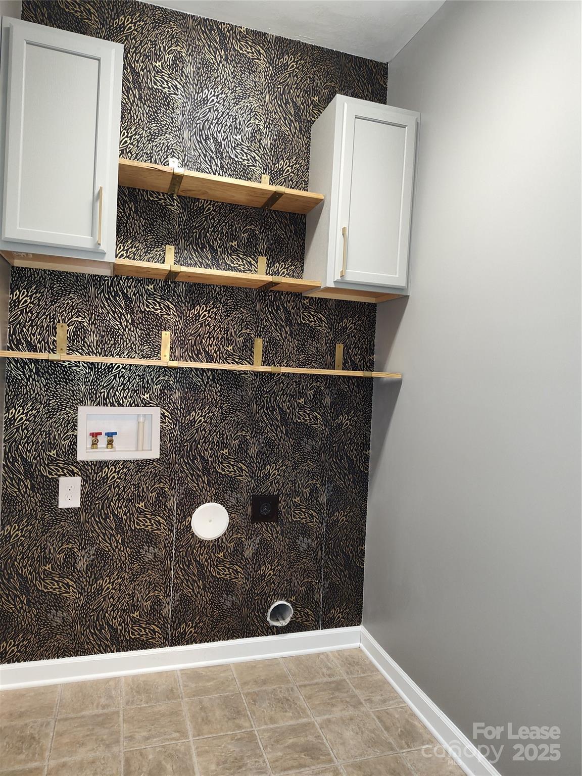 13415 Hunting Birds Lane