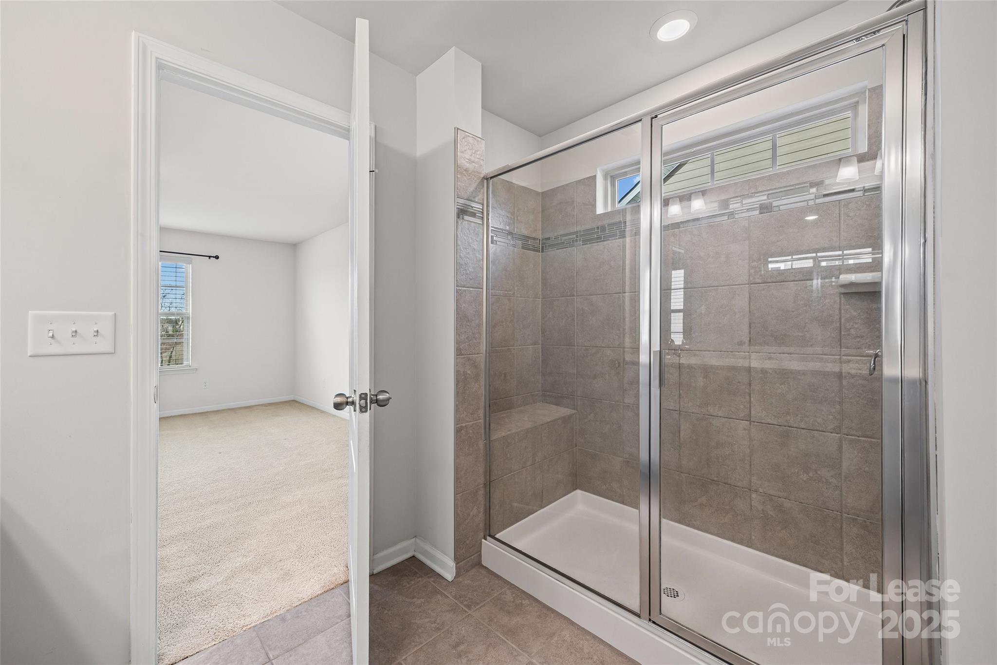 17124 Snug Harbor Road