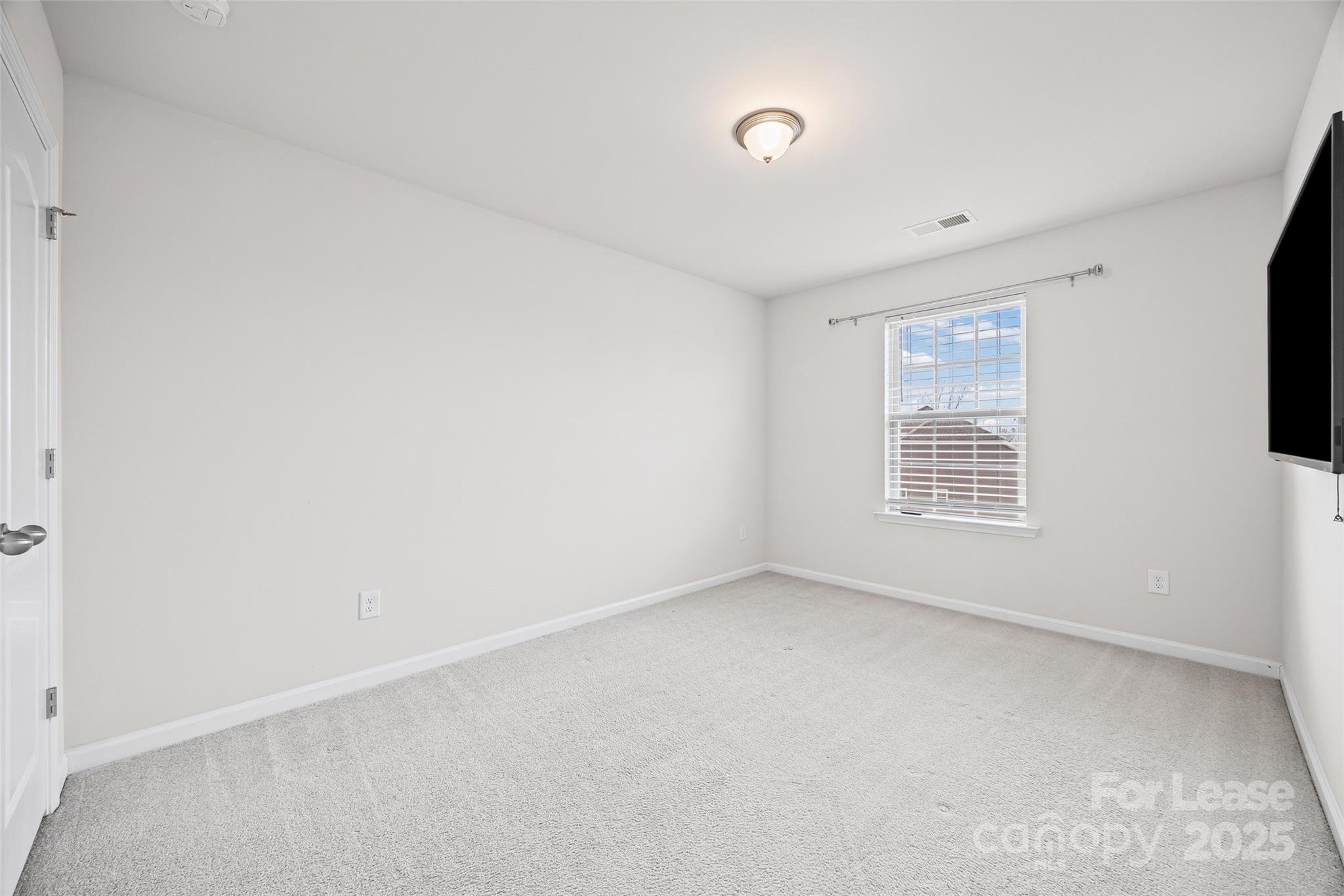 17124 Snug Harbor Road