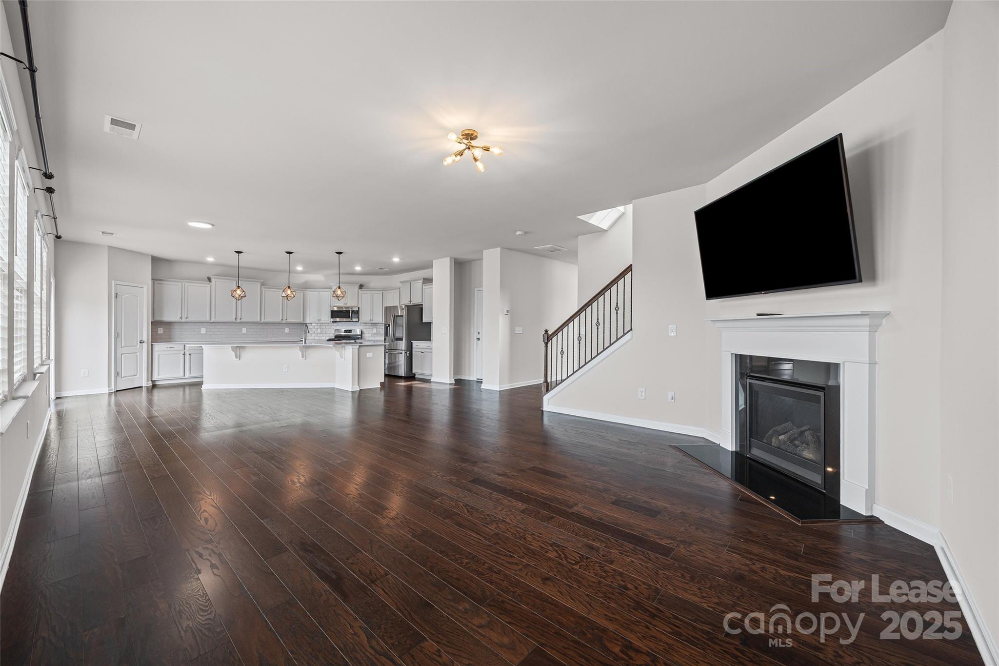 17124 Snug Harbor Road