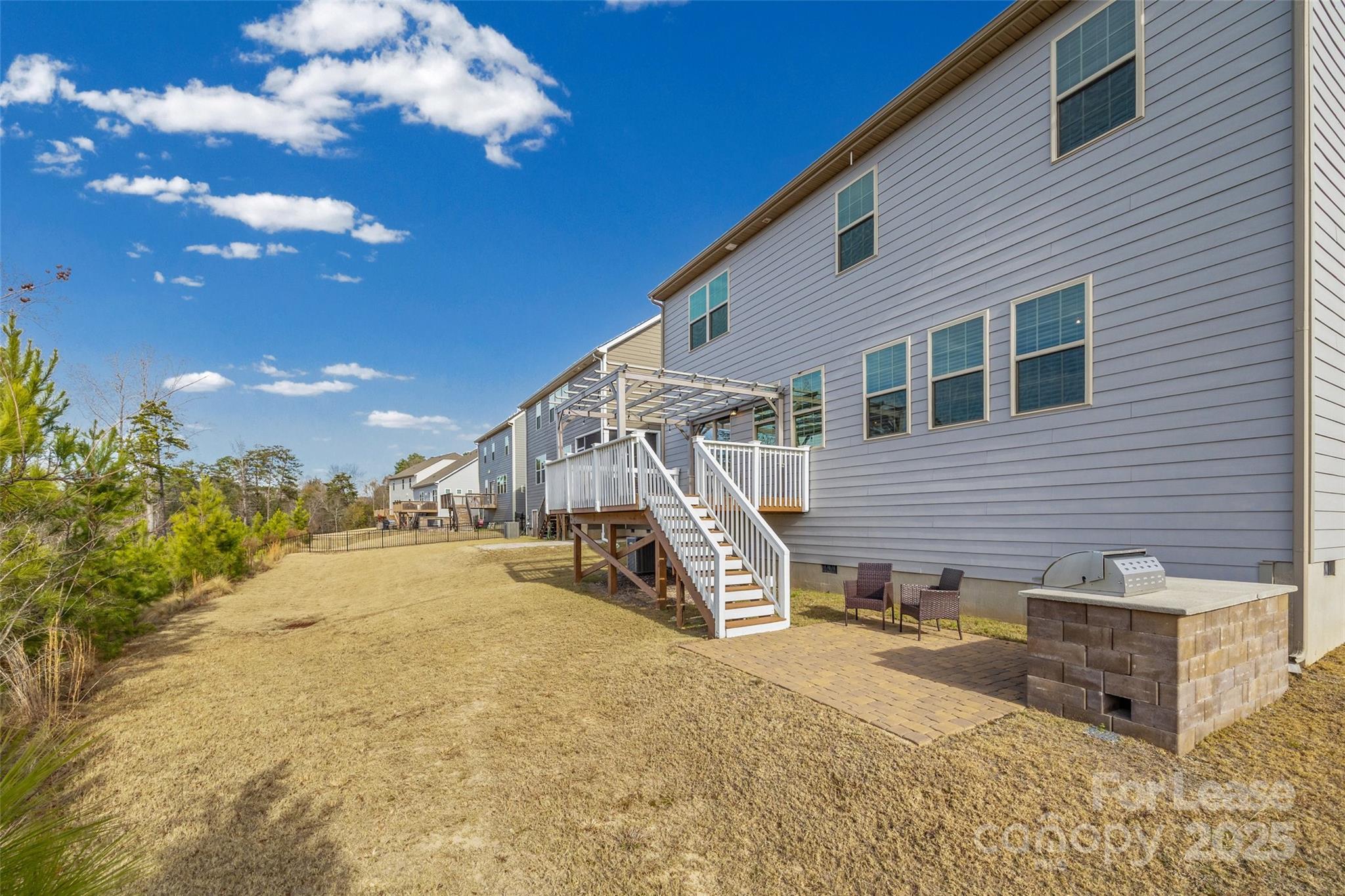 17124 Snug Harbor Road