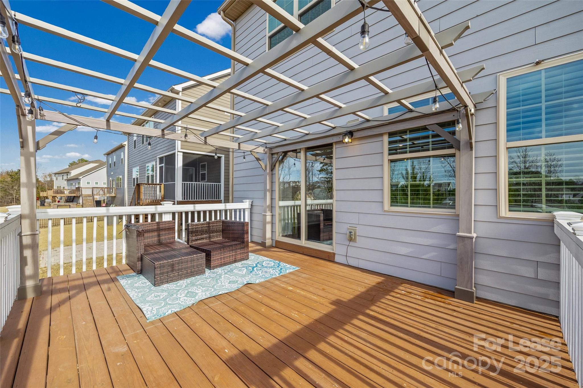 17124 Snug Harbor Road