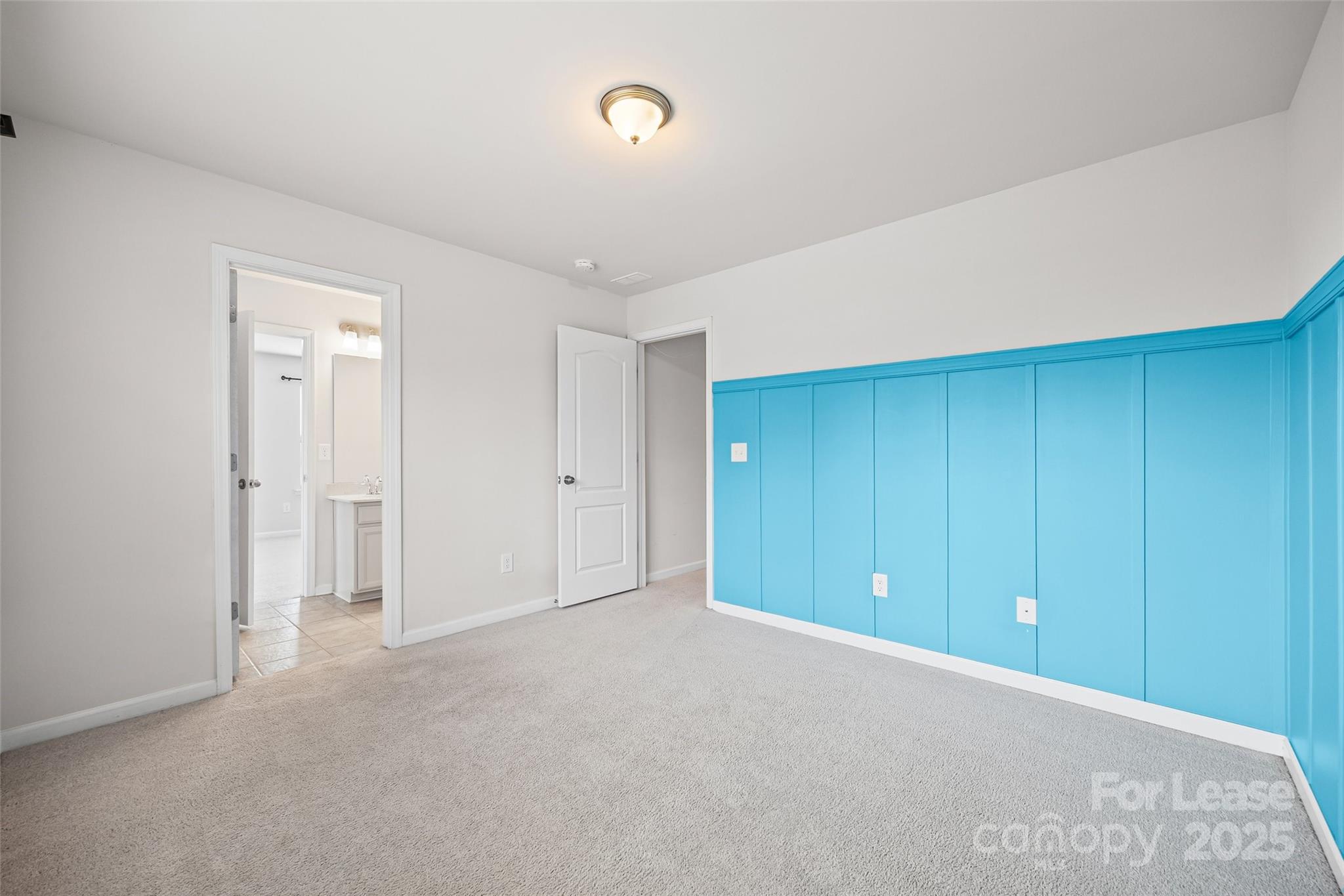 17124 Snug Harbor Road