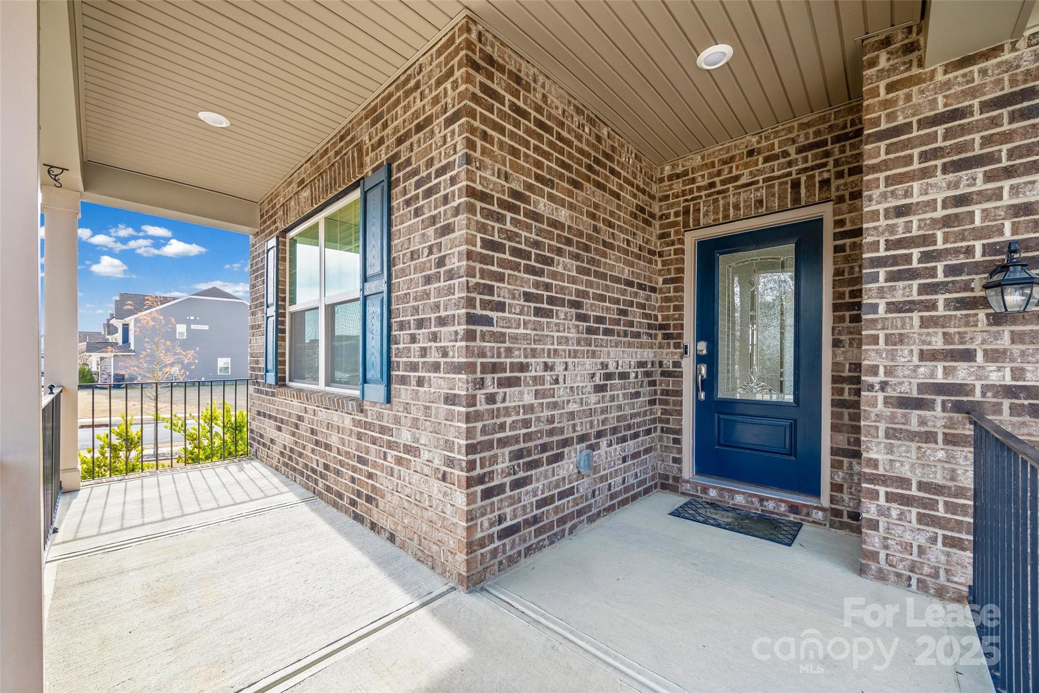 17124 Snug Harbor Road