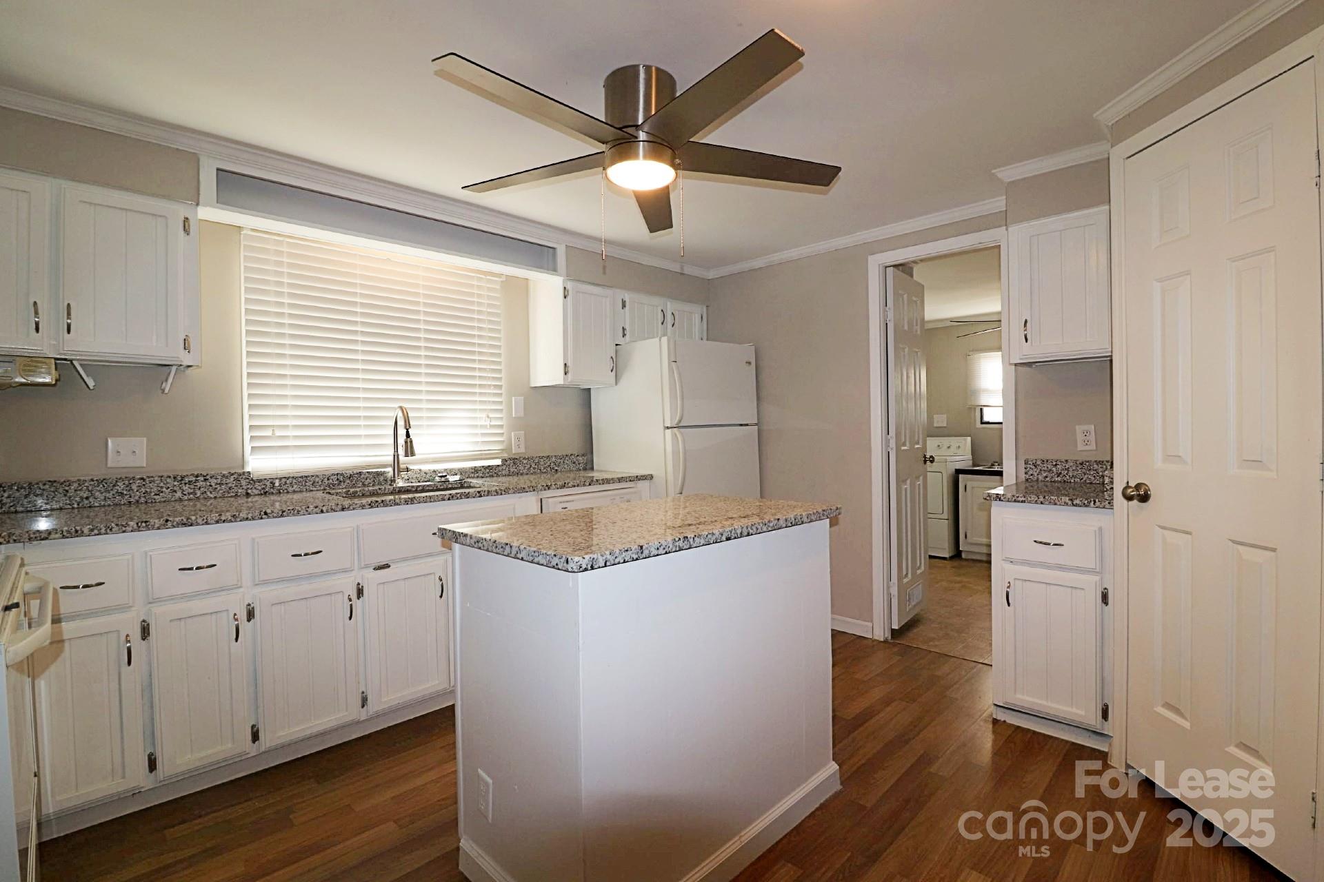 1148 Southwood Drive