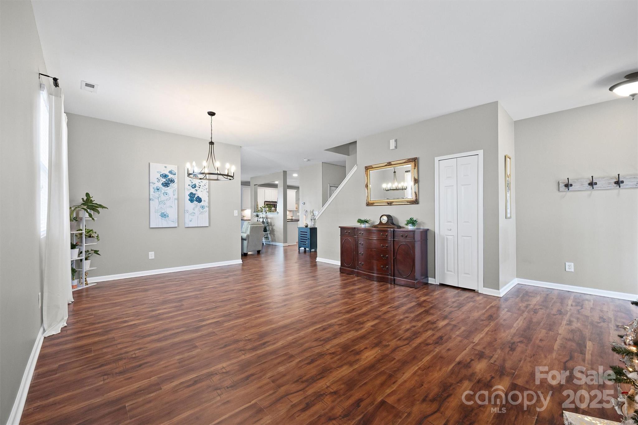 422 Garden Grove Road