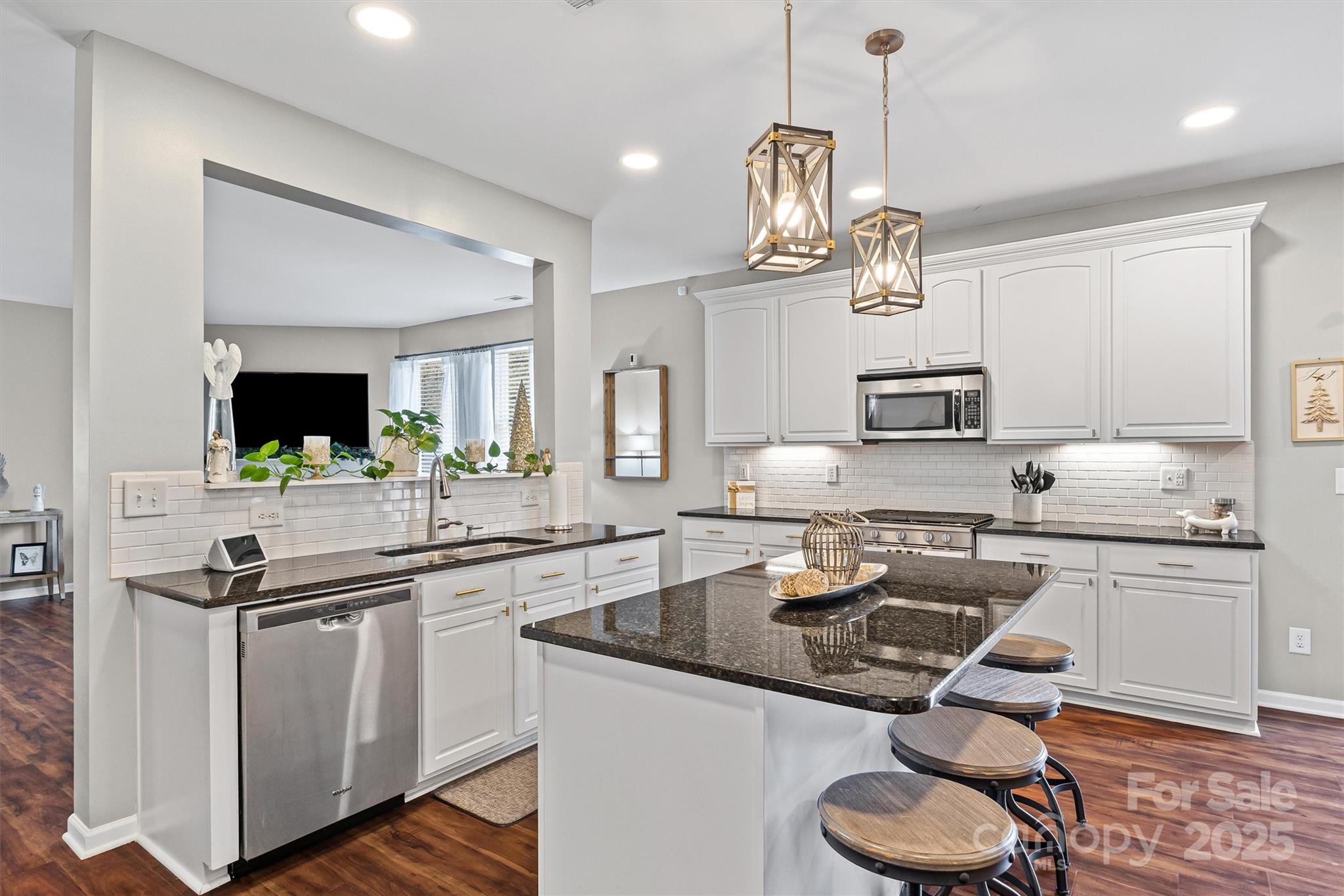 422 Garden Grove Road