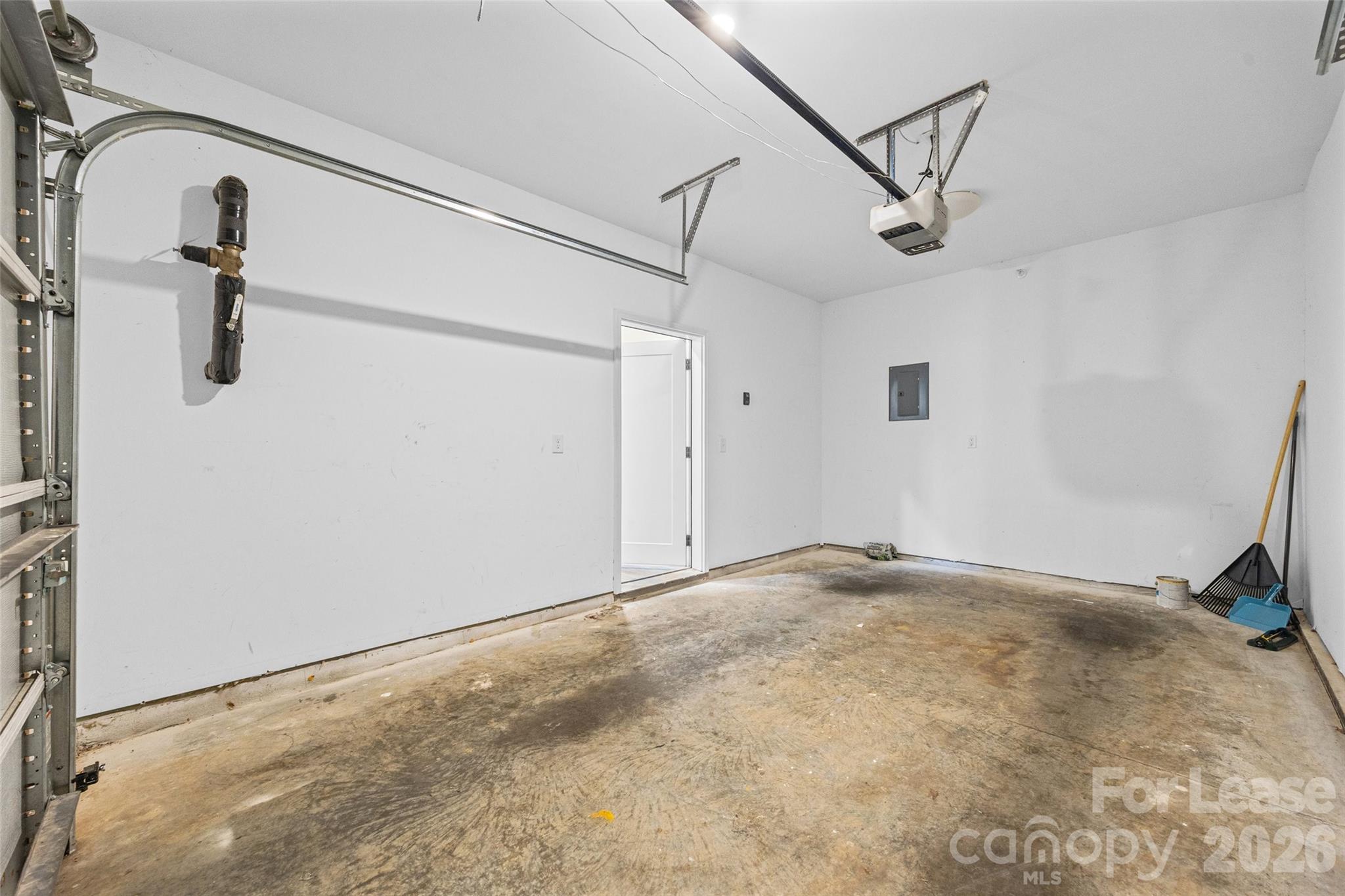 840 E 18th Street Unit: C