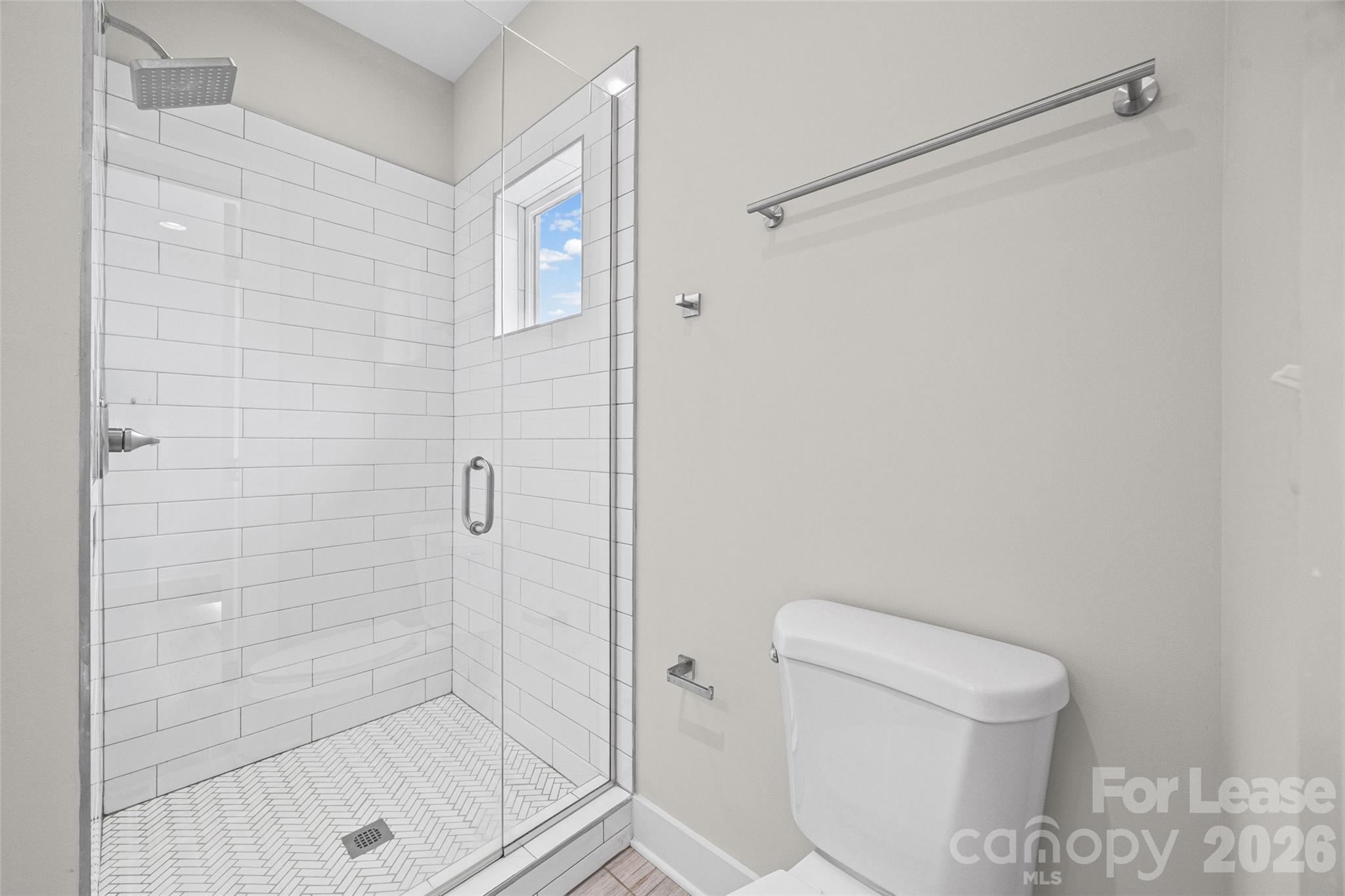 840 E 18th Street Unit: C