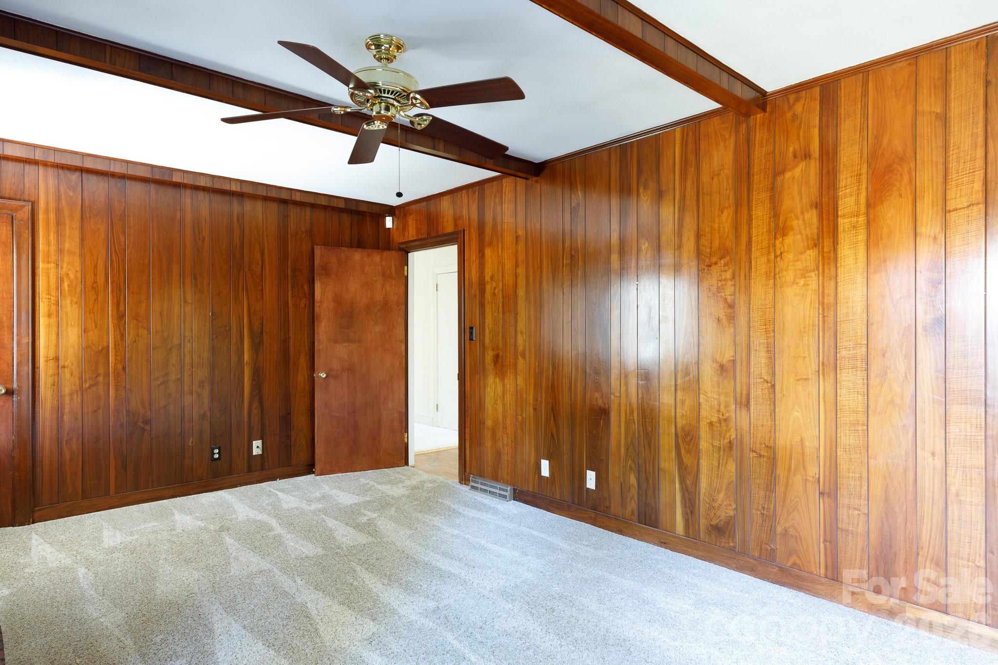 829 Rawlinson Road