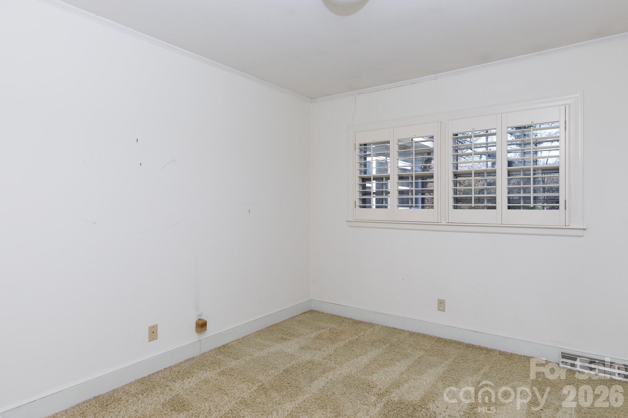 829 Rawlinson Road