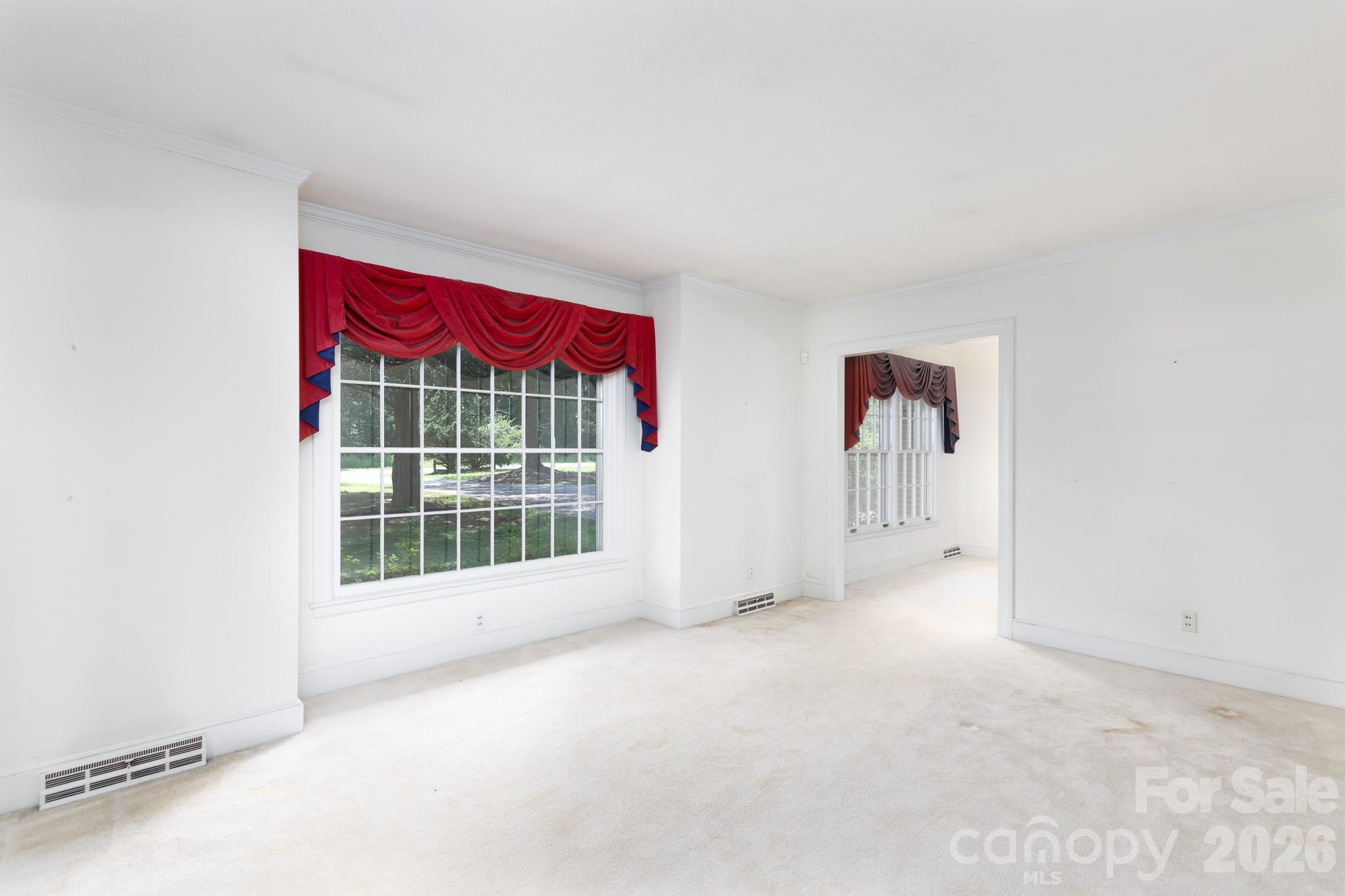 829 Rawlinson Road