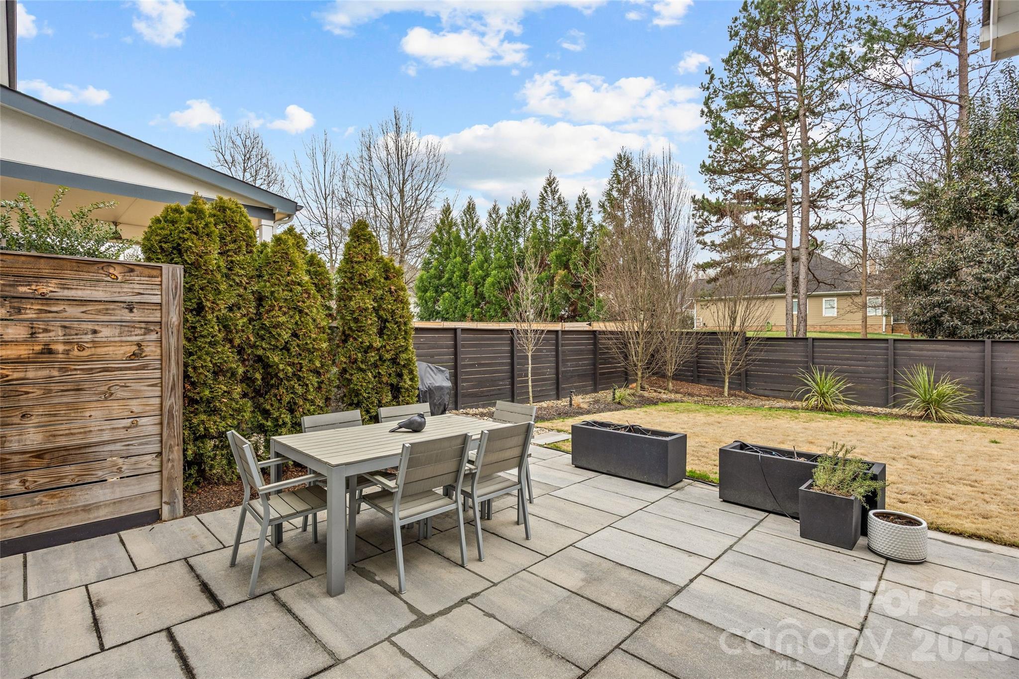 1267 Realta Drive