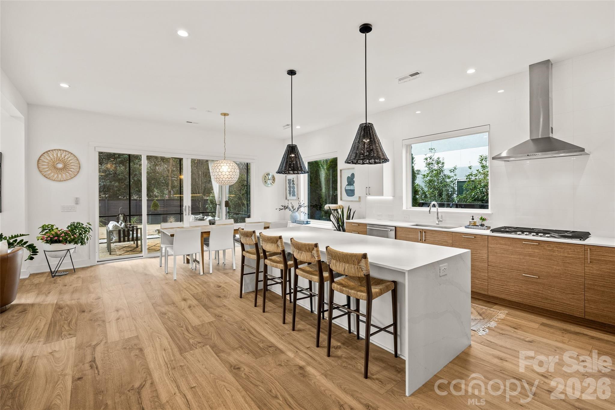 1267 Realta Drive