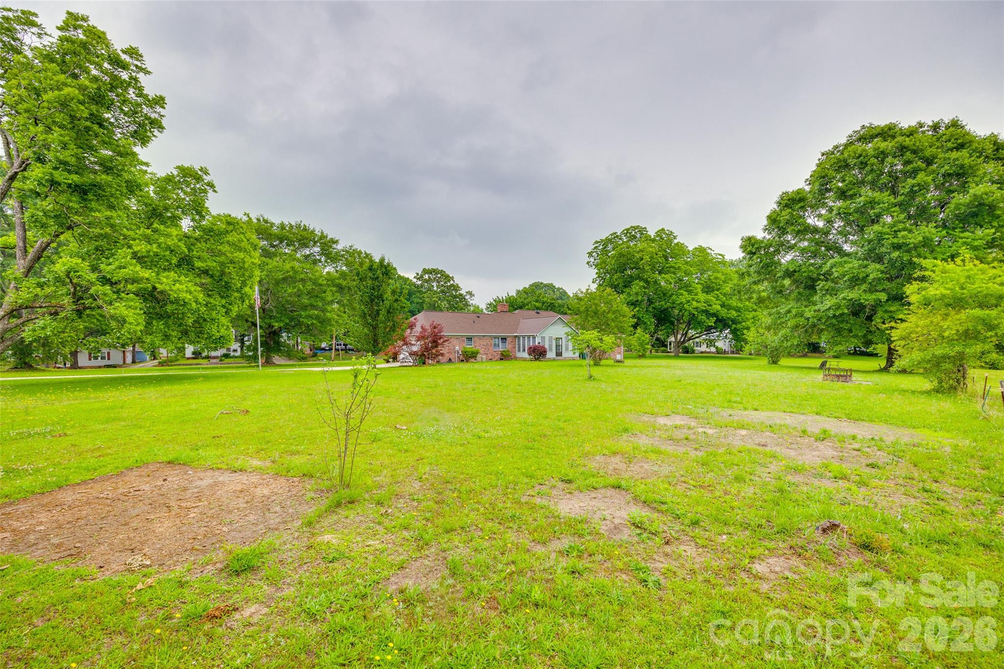 1003 Chesterfield Avenue