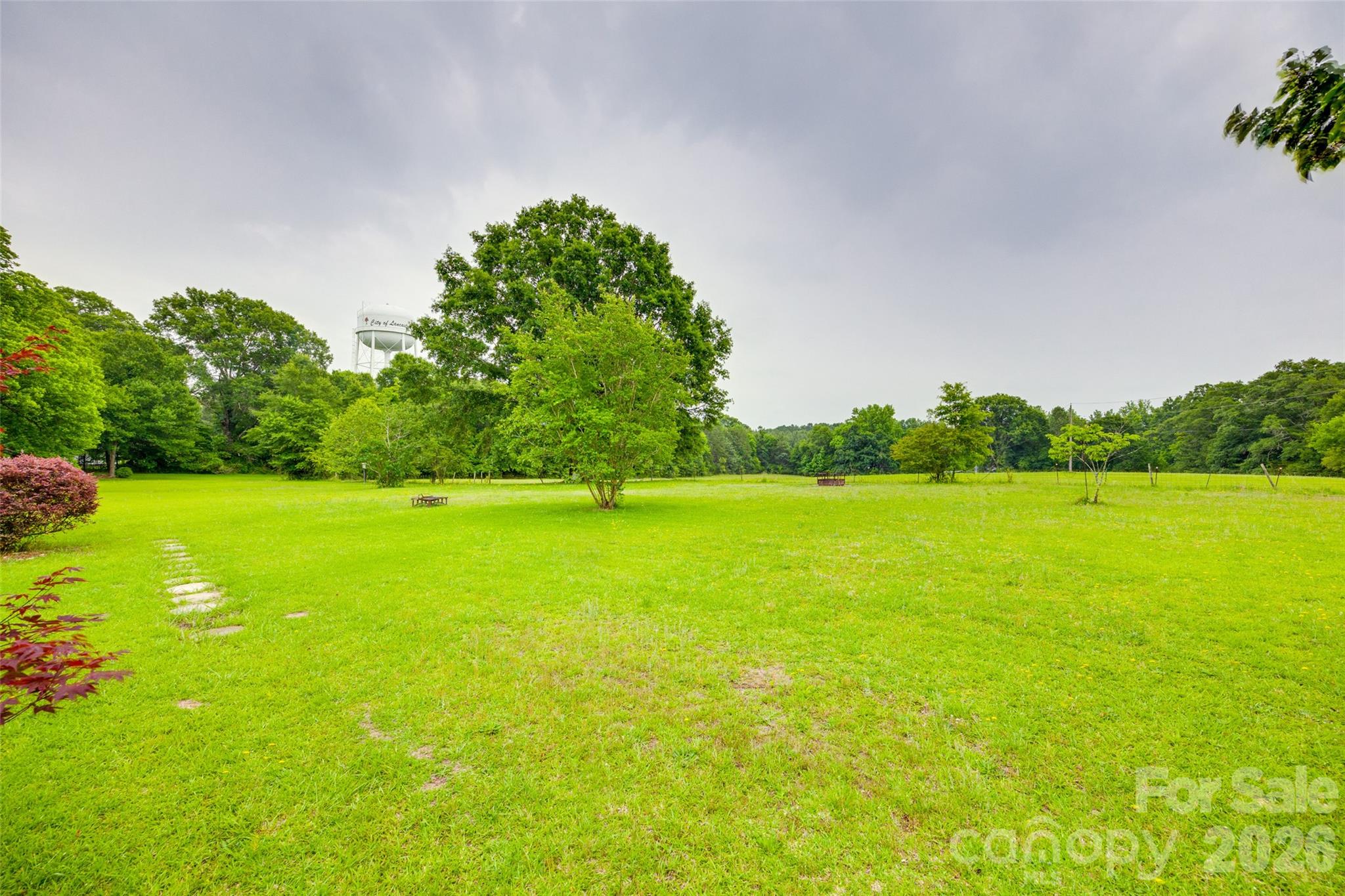 1003 Chesterfield Avenue