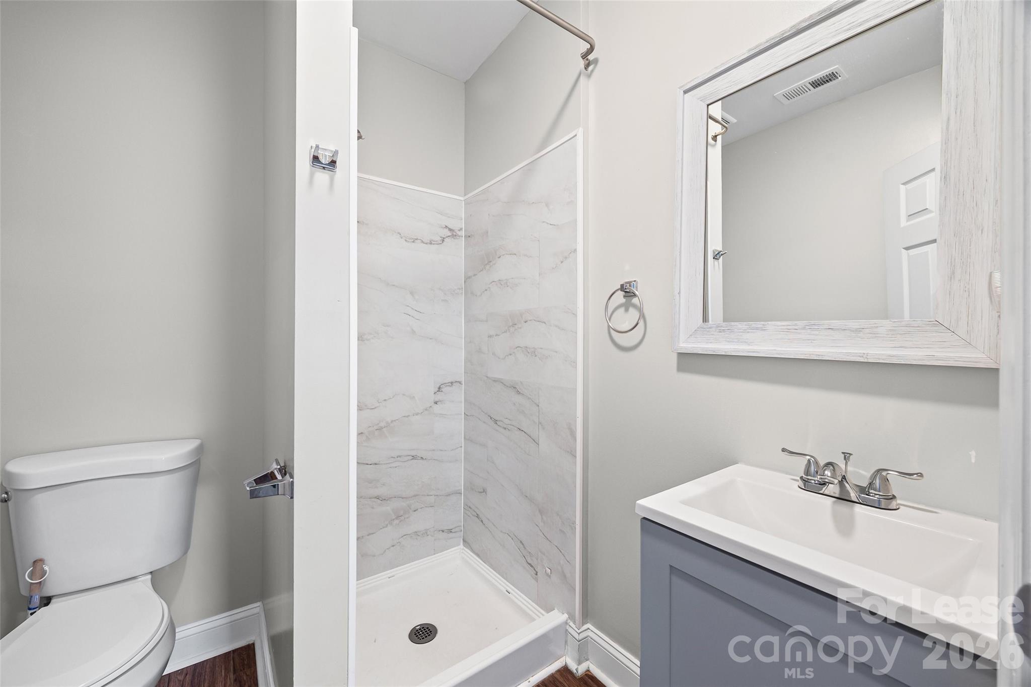 1235 Bradford Heights Road