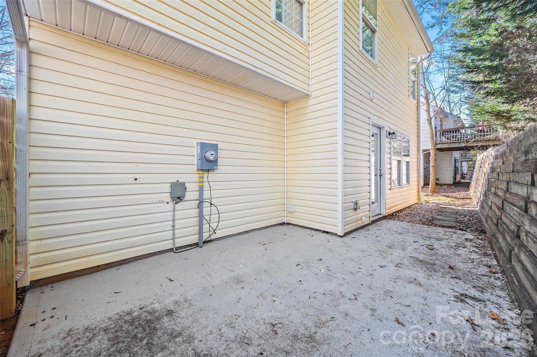 1411 Swaying Branch Lane