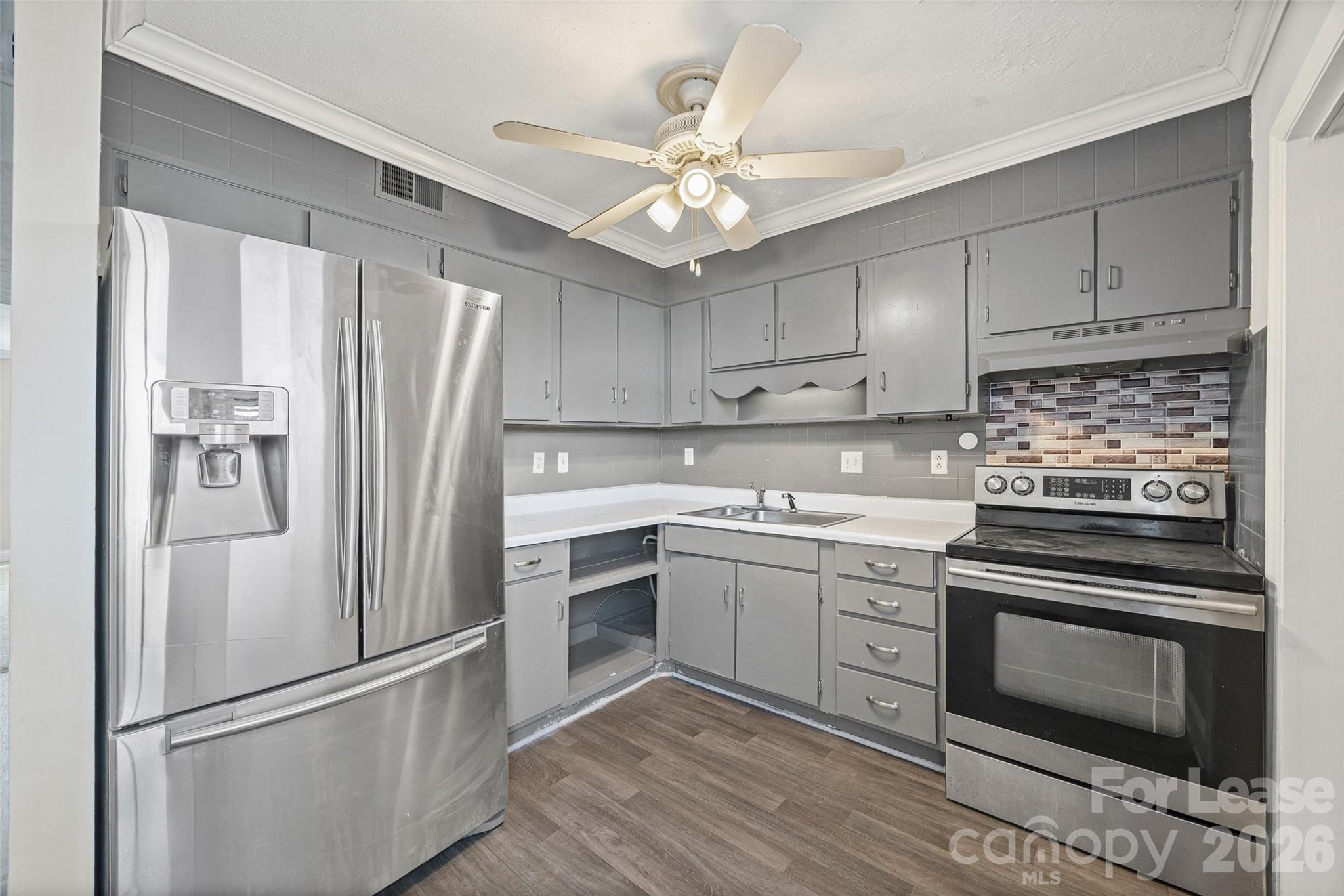 7906 Oak Meadow Court