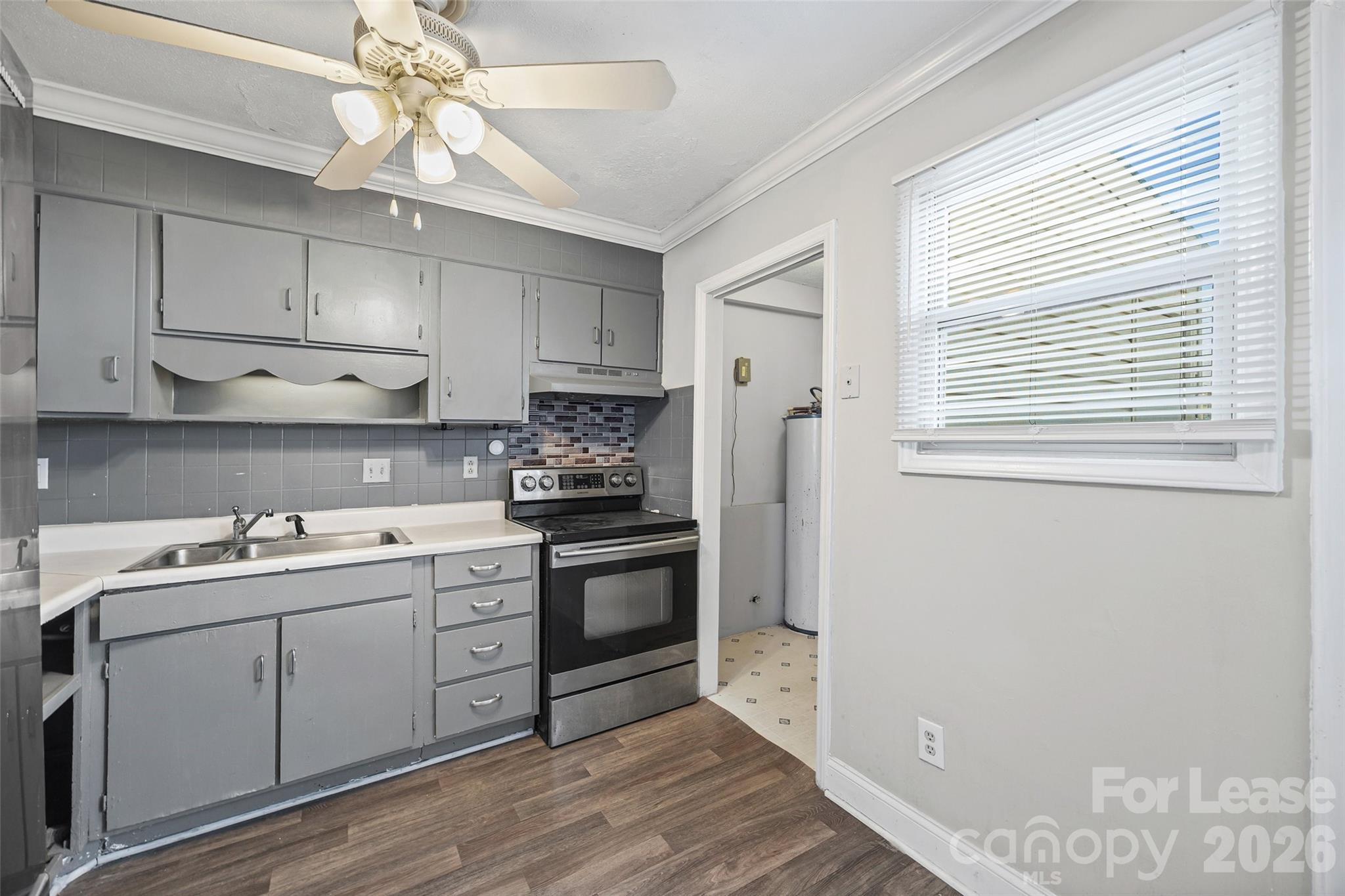 7906 Oak Meadow Court