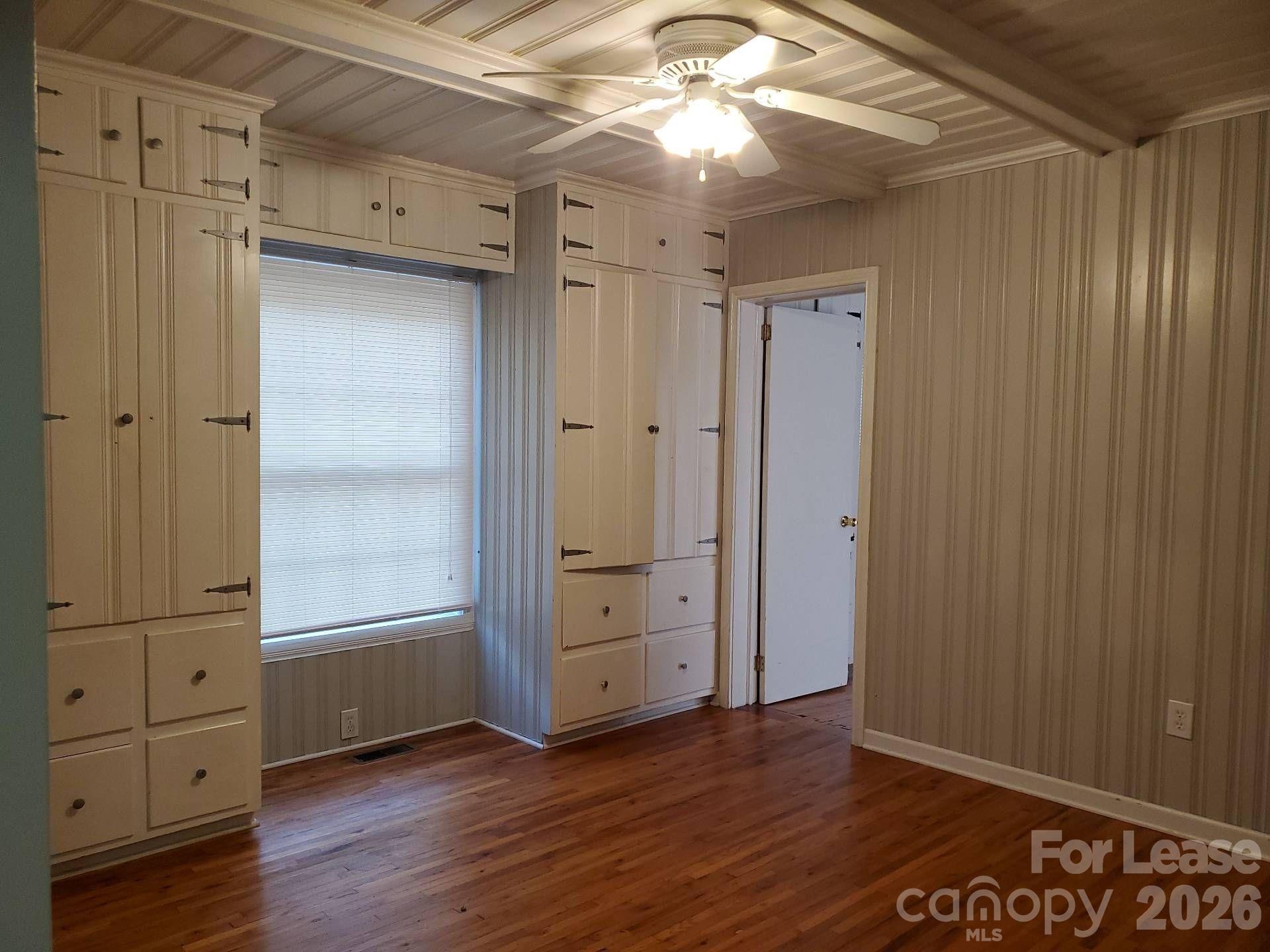 1506 Wayside Drive Unit: 3