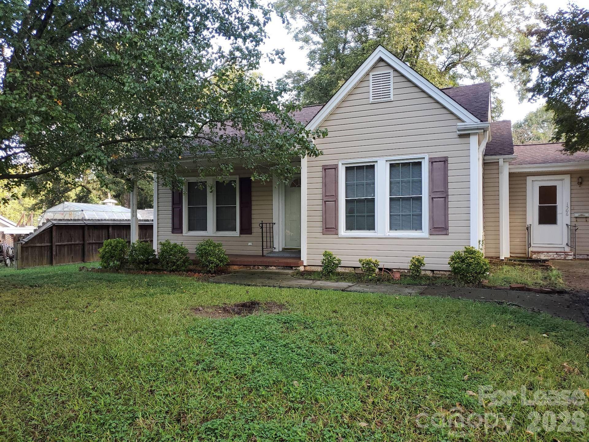 1506 Wayside Drive Unit: 3