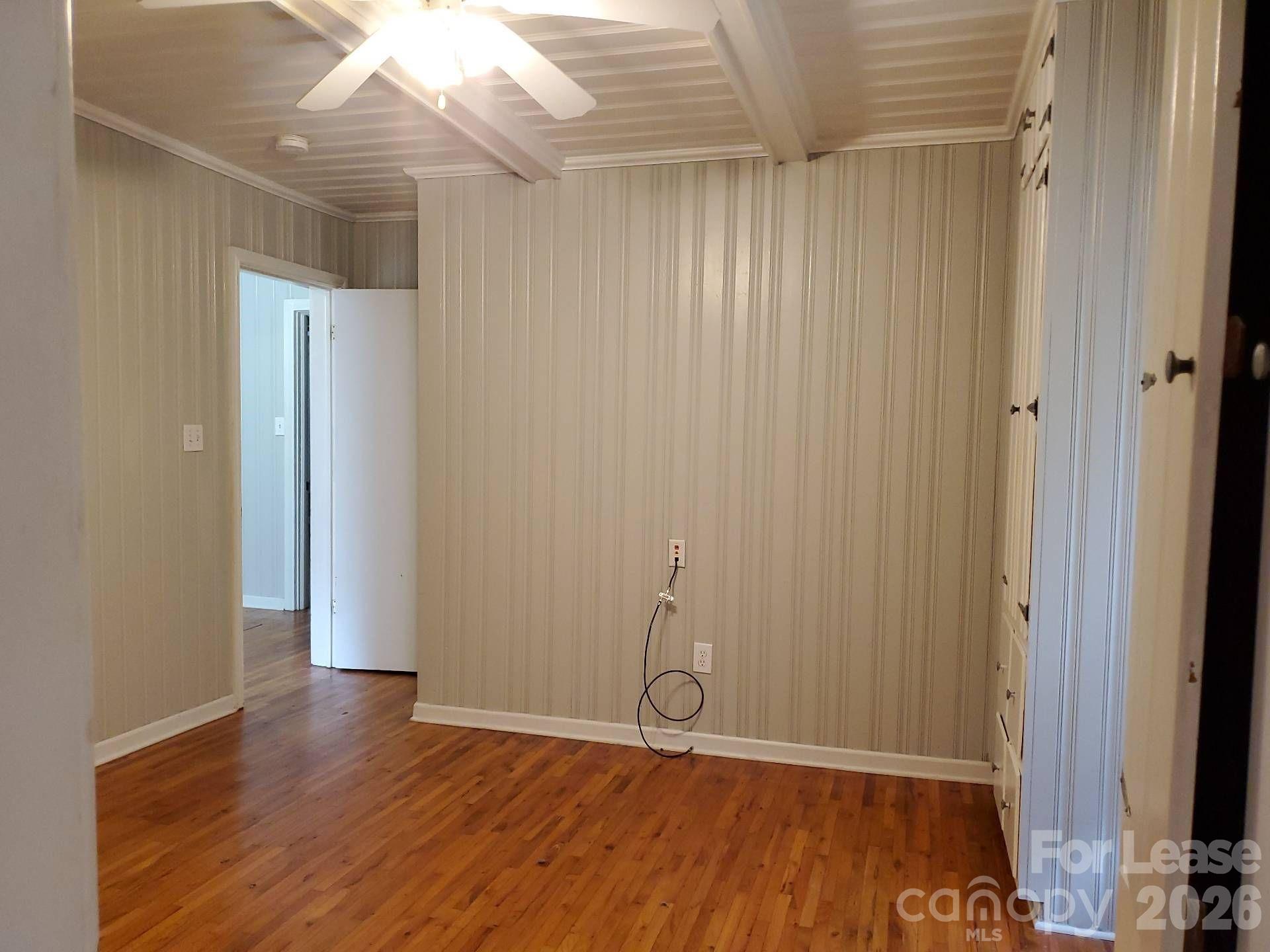 1506 Wayside Drive Unit: 3