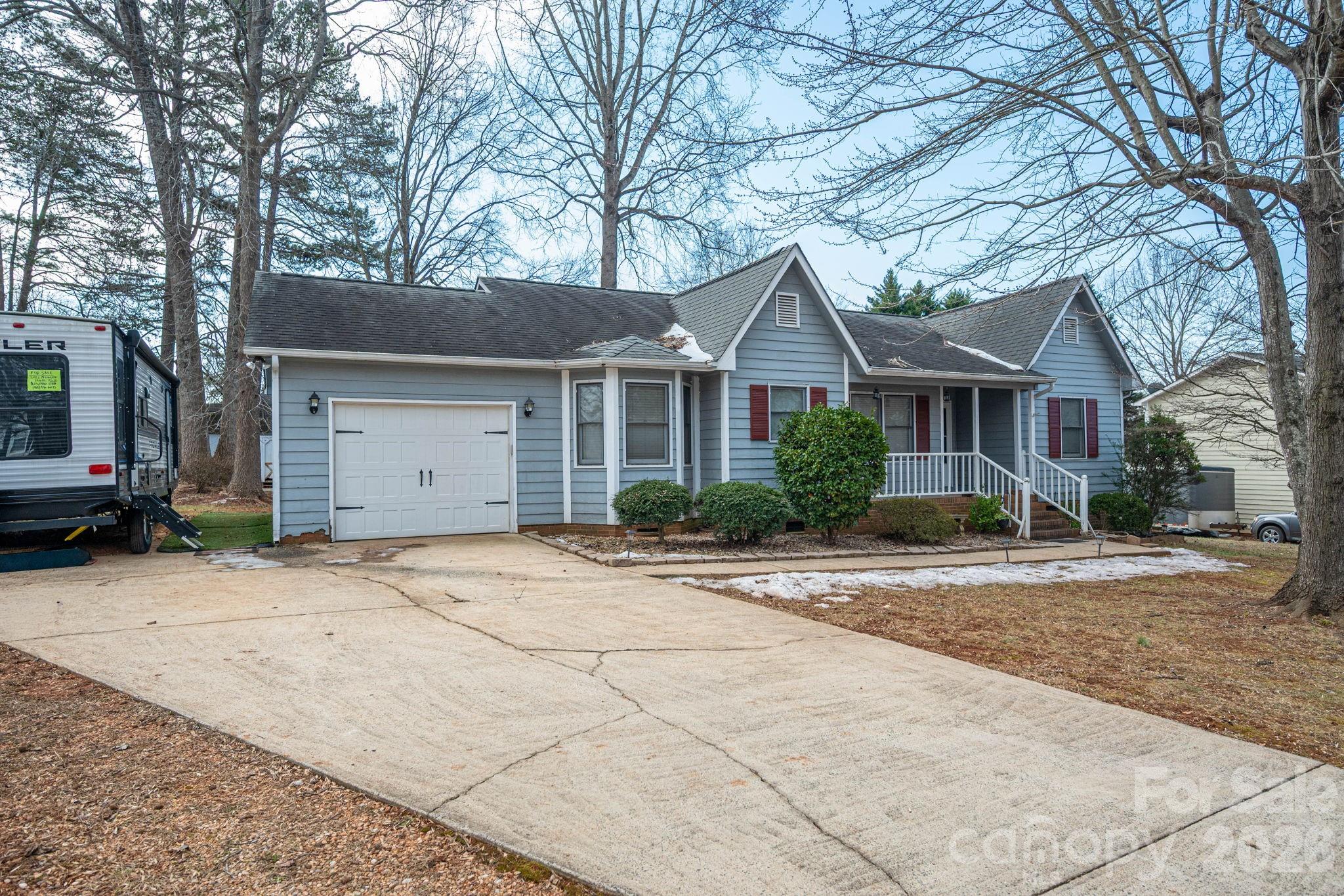 4324 Hickory Hollow Road