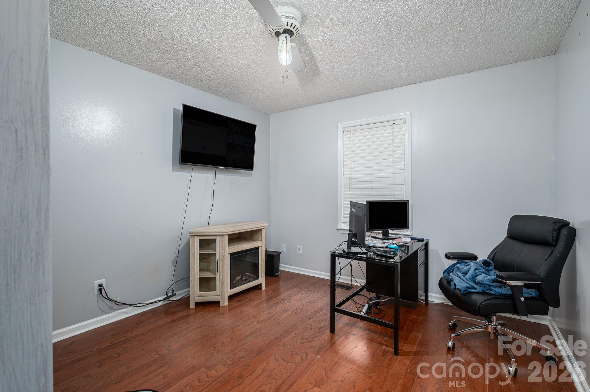 4324 Hickory Hollow Road