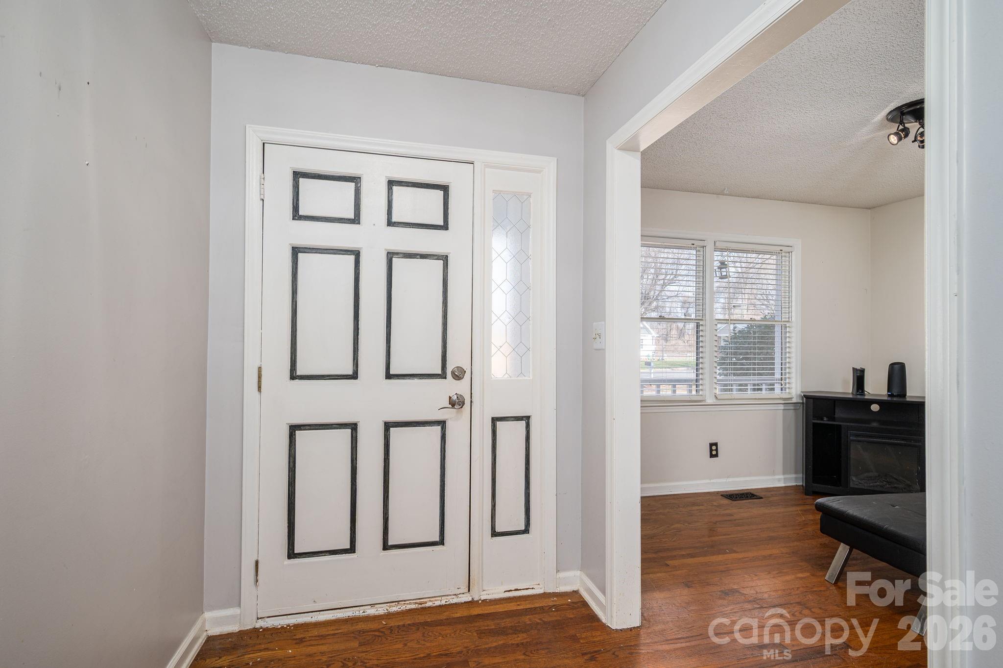 4324 Hickory Hollow Road